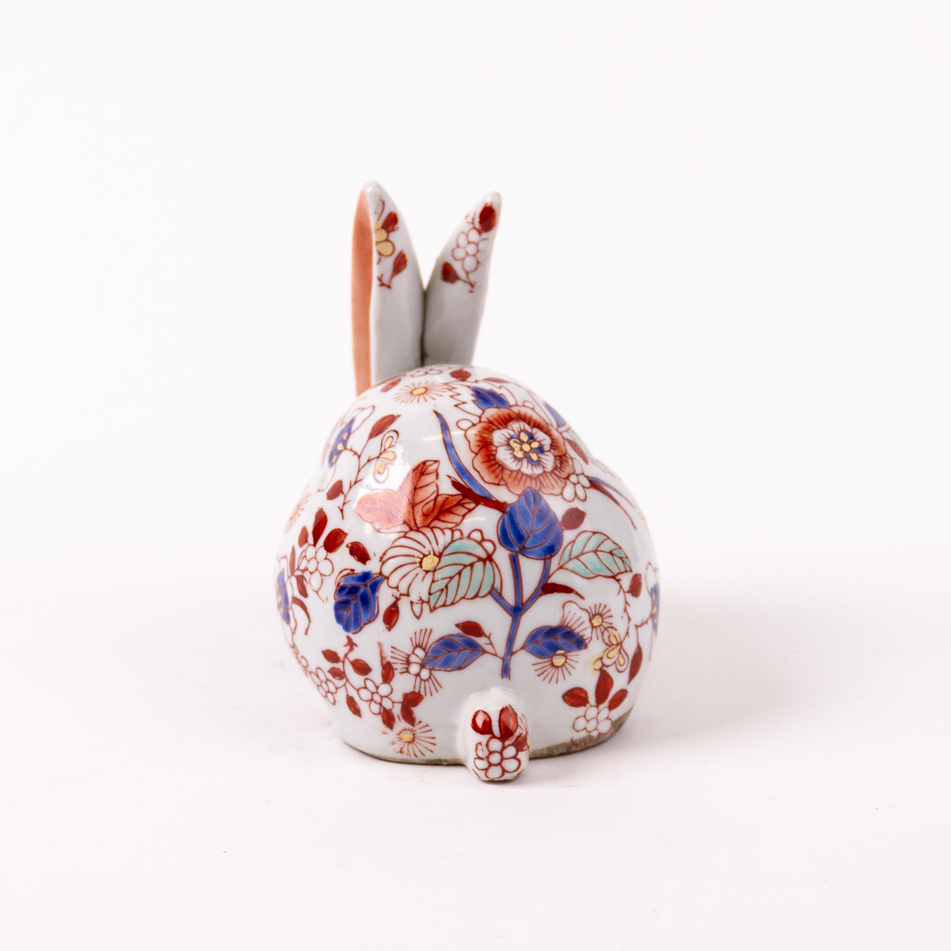 20th Century Japanese Imari Porcelain Rabbit Sculpture  For Sale