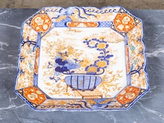 Japanese Imari Porcelain Square Charger with Scalloped Rim, Meiji Period