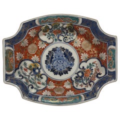 Japanese Imari Small Canted Corner Bowl, 19th Century