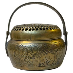 Vintage Japanese Incense Burner in Hand-Etched Brass with Komainu, Signed