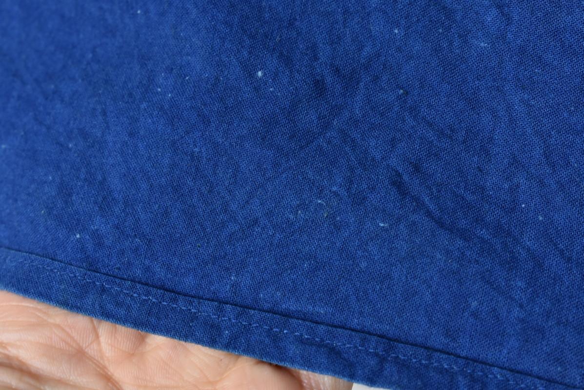 Tissu de broderie japonaise indigo teint à l'ancienne / motif de jouet japonais / 1912-1960 en vente 5
