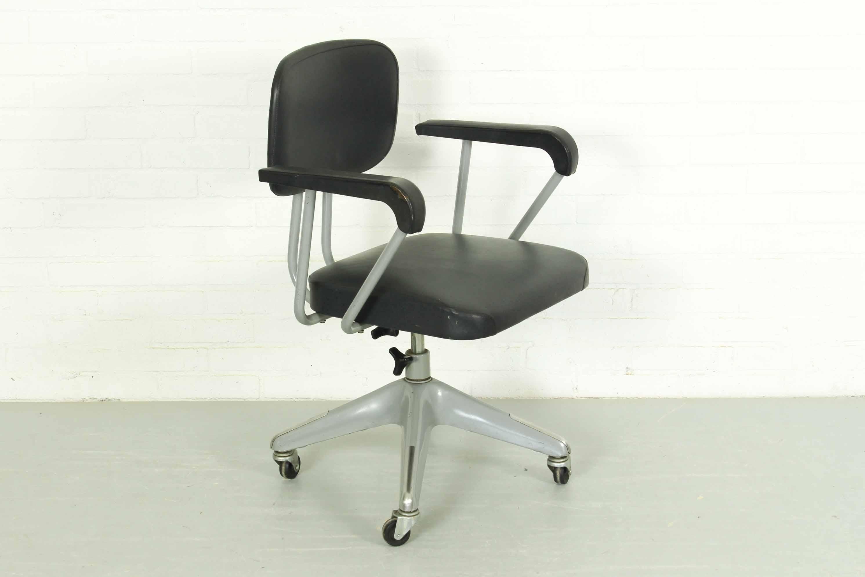 Japanese Industrial Office Desk Chair by Takashi Okamura, 1950s 3