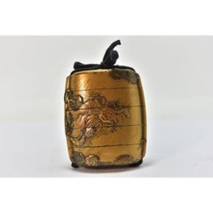 Japanese Inro with 4 19th Century Boxes in Gold Lacquer with Matt Kinji Backgrou