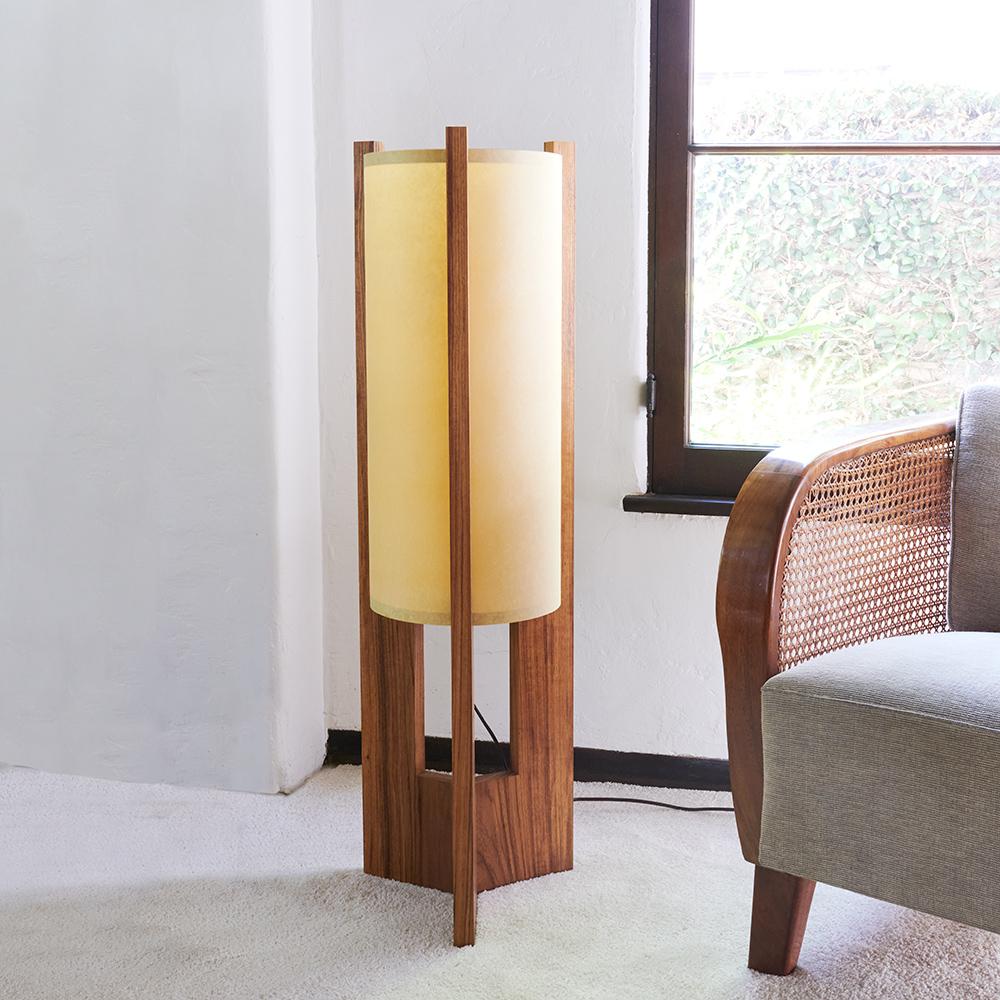 Japanese inspired mid-century Teak Floor Lamp For Sale 2