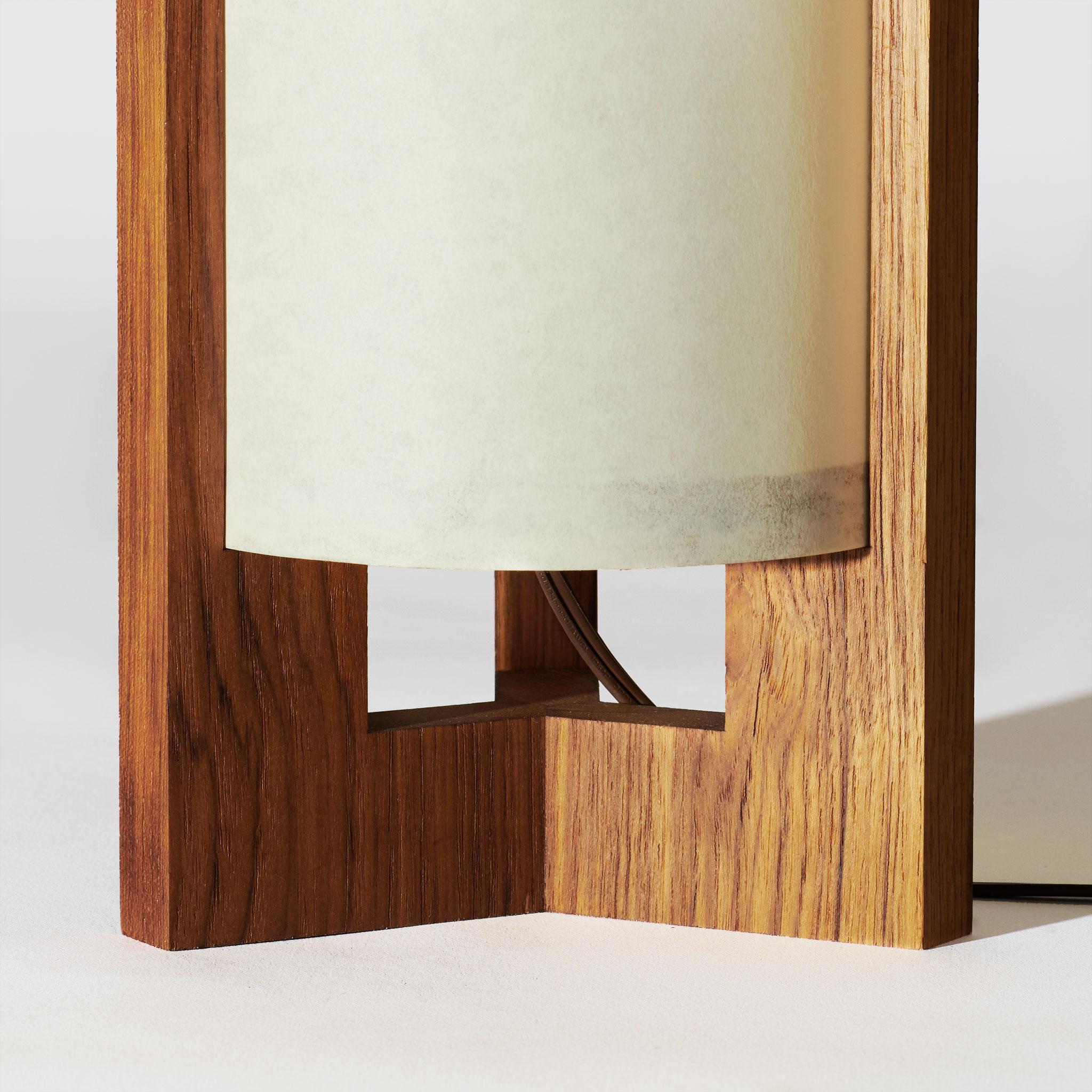 Mid-Century Modern Japanese inspired mid-century white Teak Table Lamp For Sale