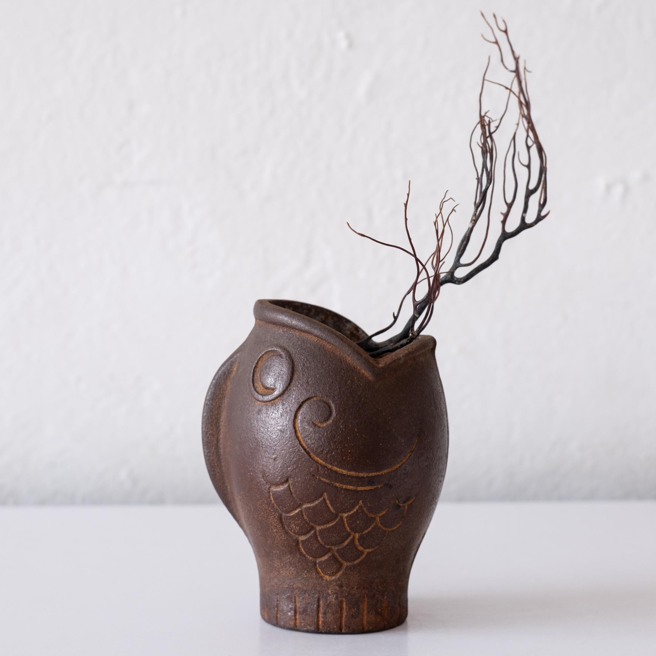 Iron fish sculptural vase with a nice patina. For burning incense or flower arrangements. Signed. Japan. 1940s. 