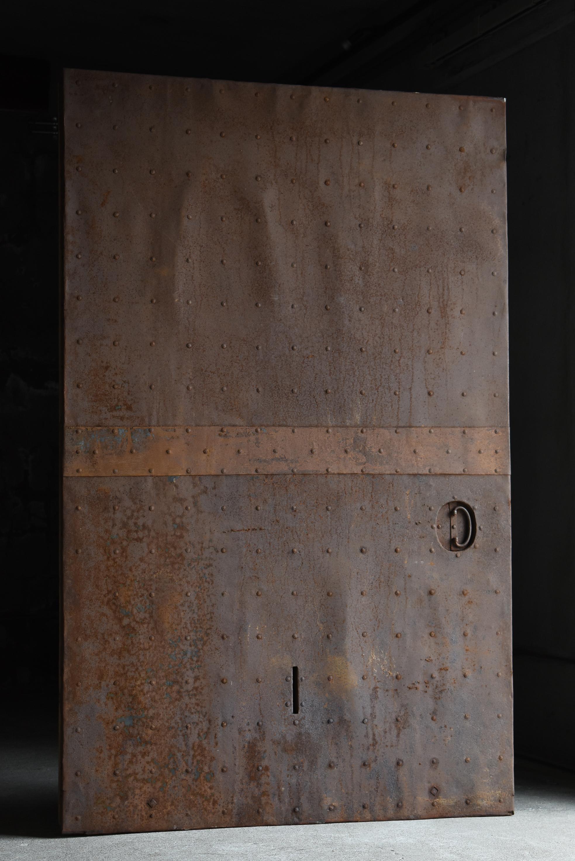 Meiji Japanese Antique Iron Plate Door 1860s-1900s / Low Table Sofa Table Wabi Sabi For Sale
