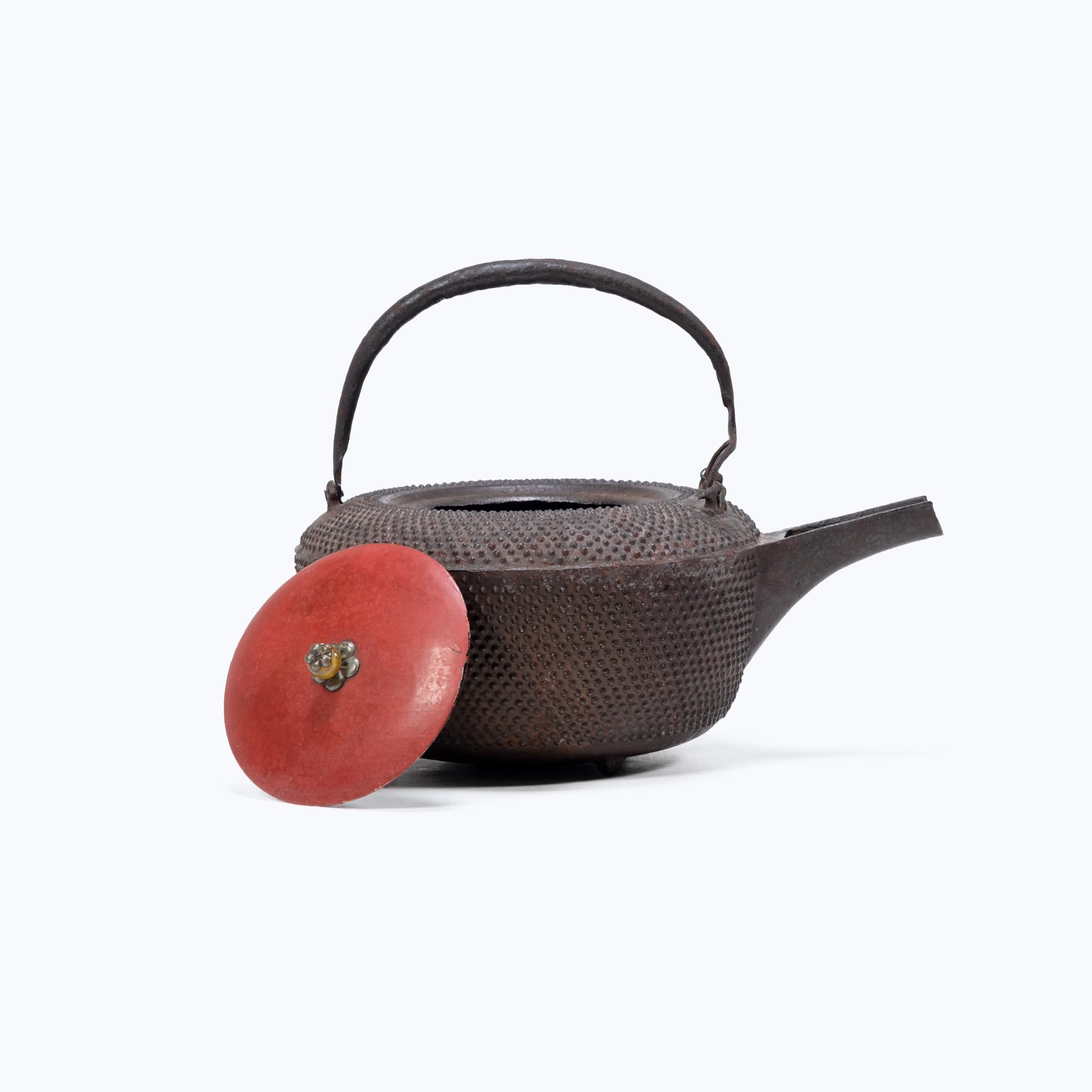 20th Century Japanese Iron Tetsubin with Red Lacquer Lid, c. 1900