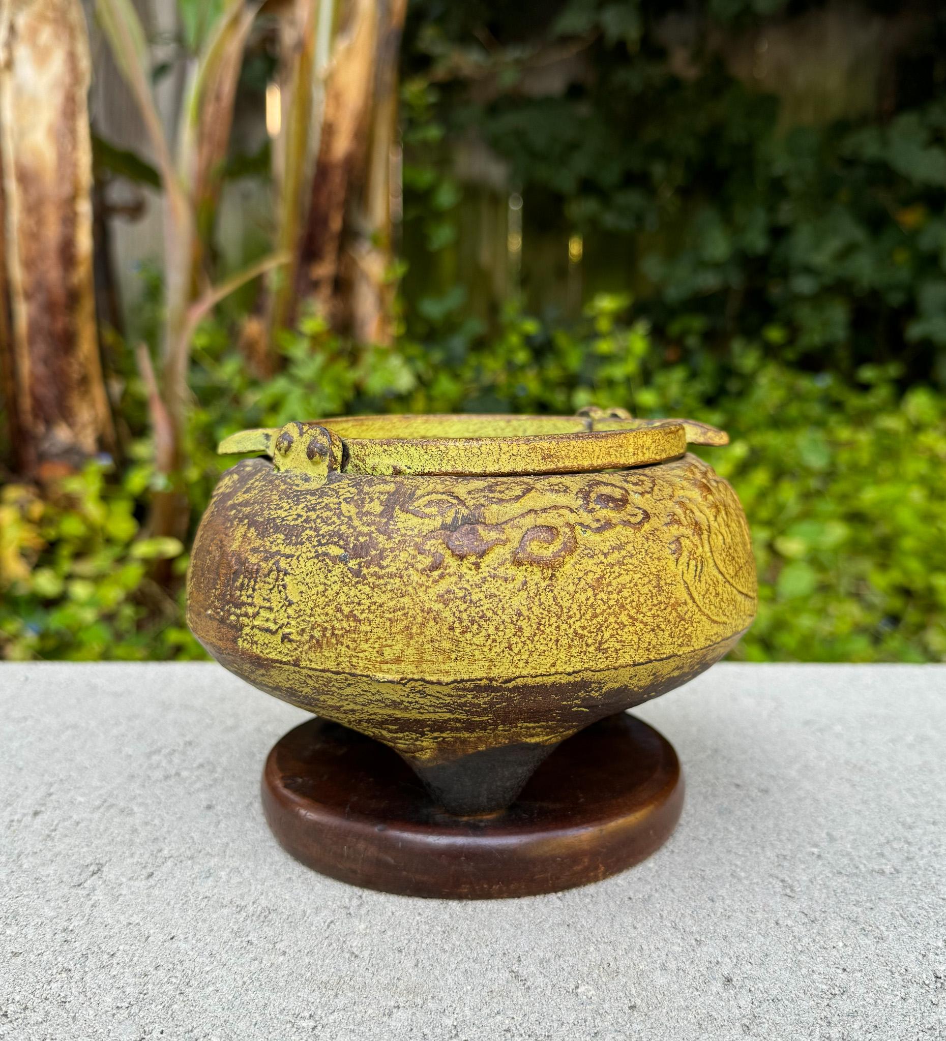 Japanese Iron Tripod Bowl, Japan, 1950's For Sale 1