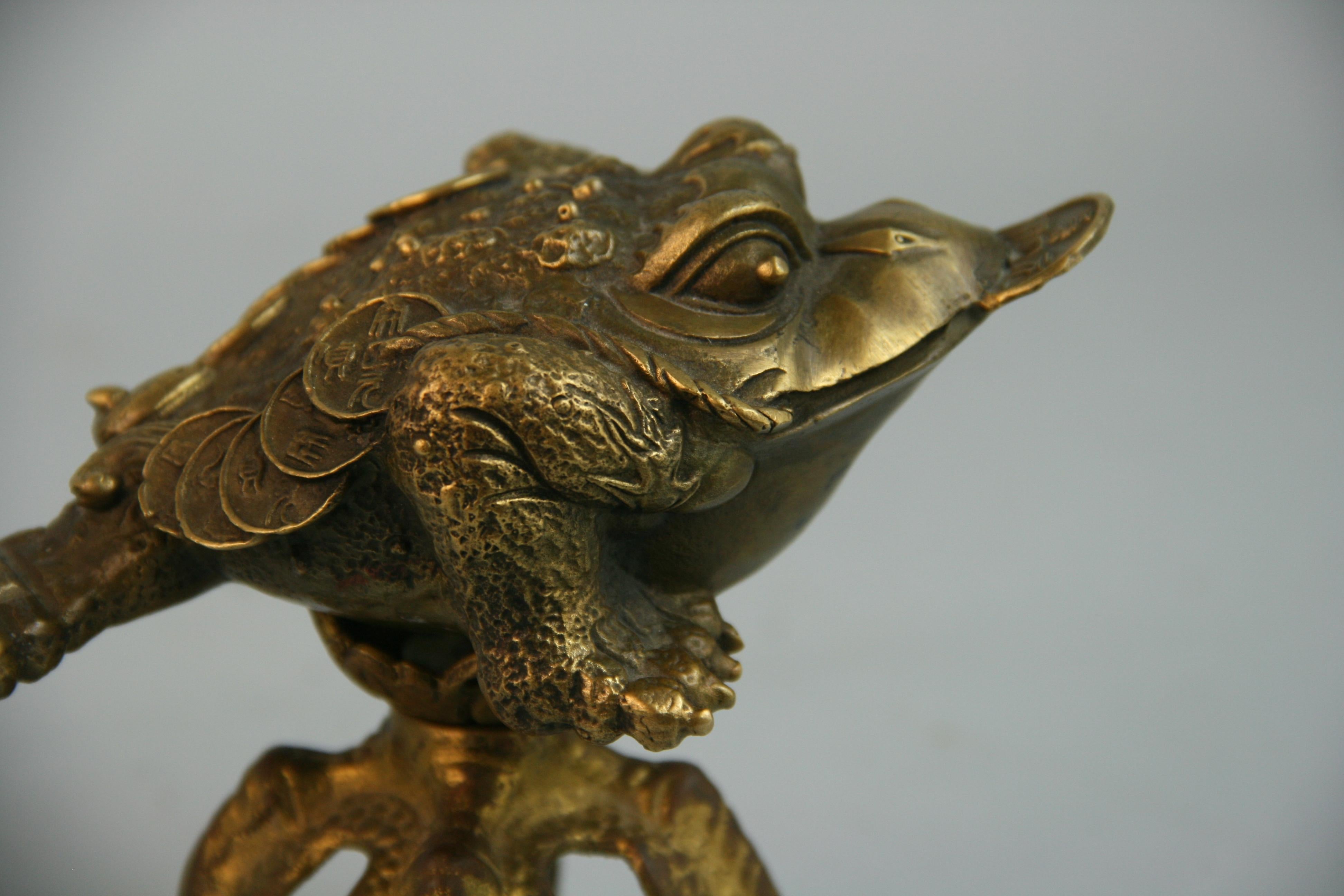 Japanese Jin Chan 'Money Frog' Cast Bronze Sculpture on a Stand 2