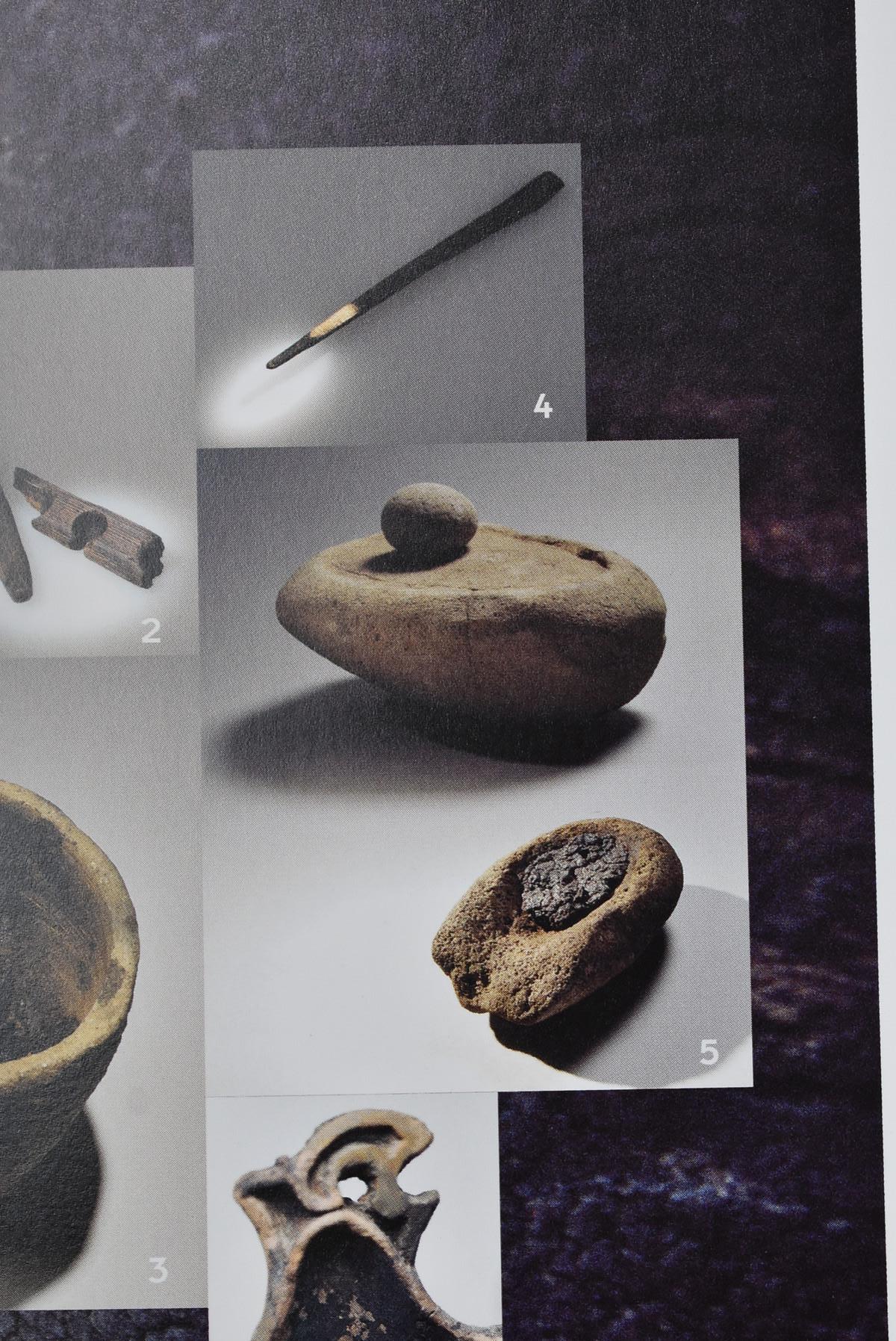 Japanese Jomon Period Stone Mortar  / Scholar's Stone / As a Garden Stone Basin 8