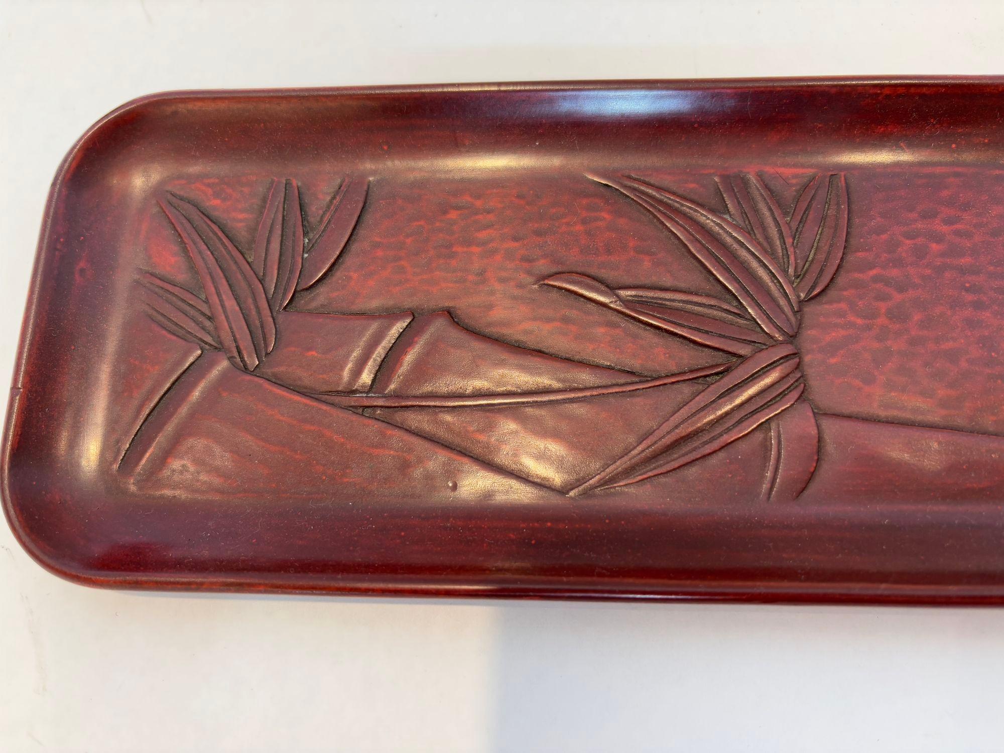 Japanese Kamakura-Bori Wood Carving Lacquered Tray with Bamboo Tree 3