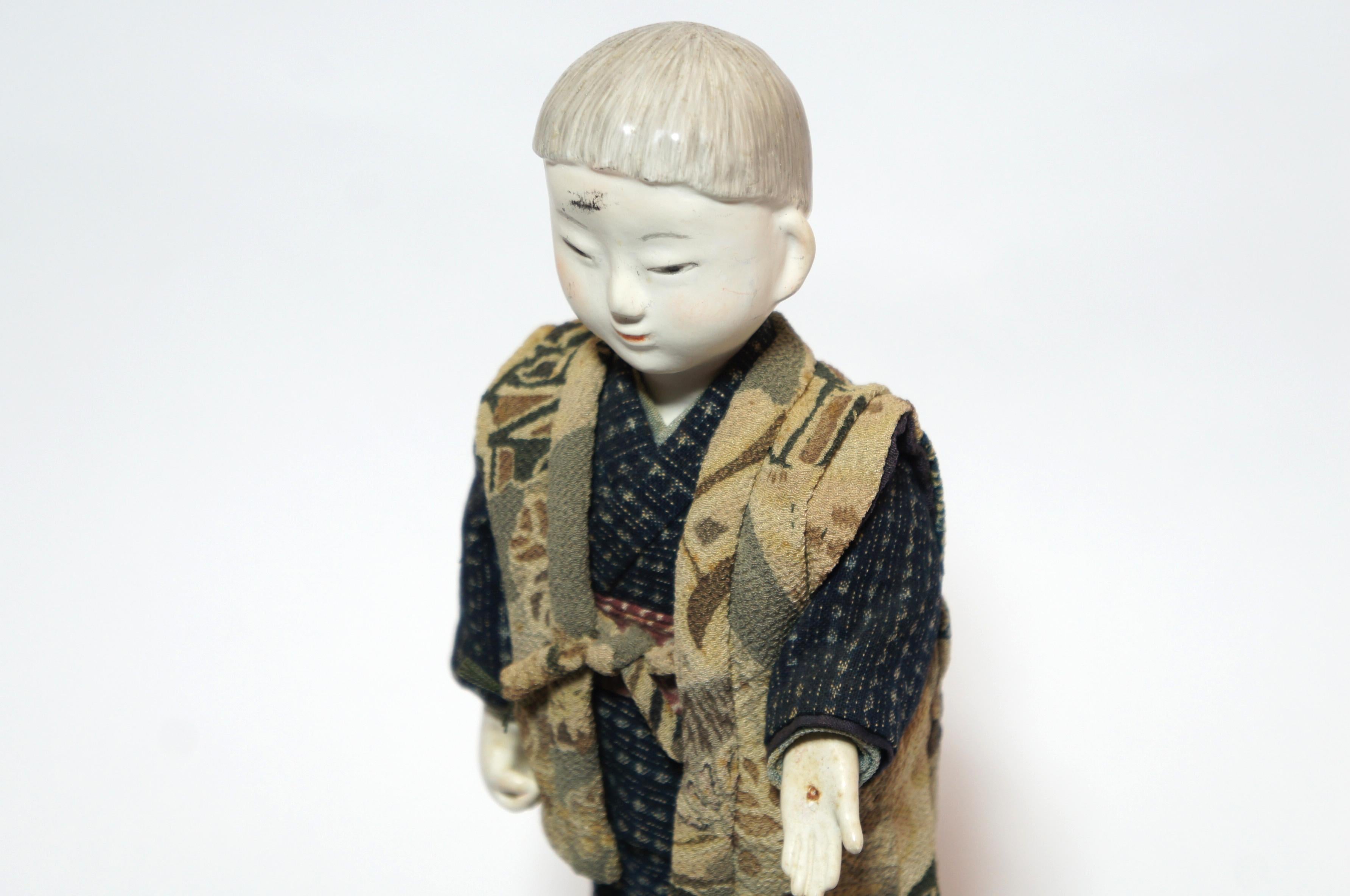 Japanese Kimekomi Boy Doll Wearing Silk Kimono, Style of Taisho Romence, 1920s For Sale 10
