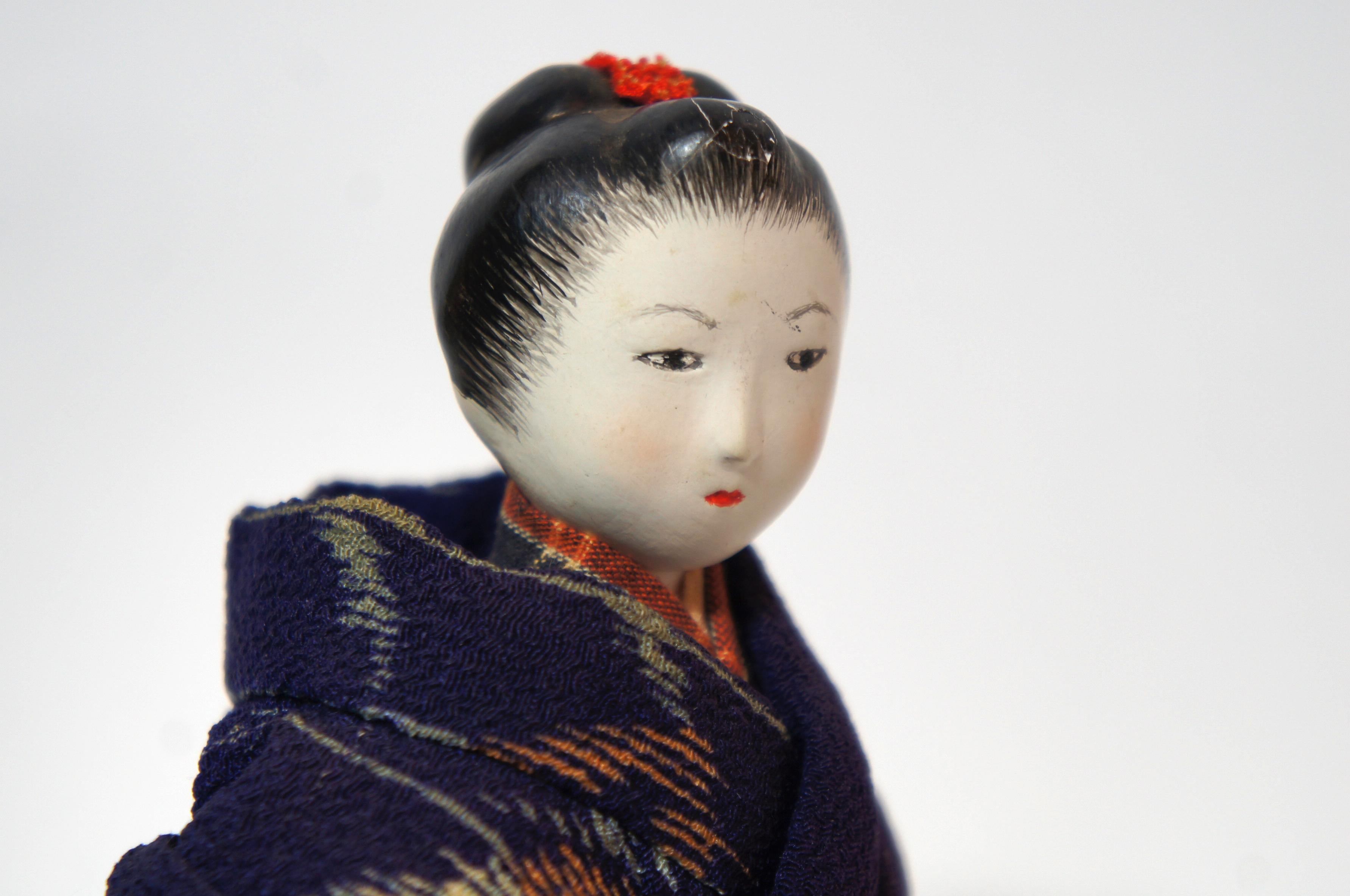 Japanese Kimekomi Child Doll Wearing Silk Kimono, Style of Taisho Romence, 1920s For Sale 6