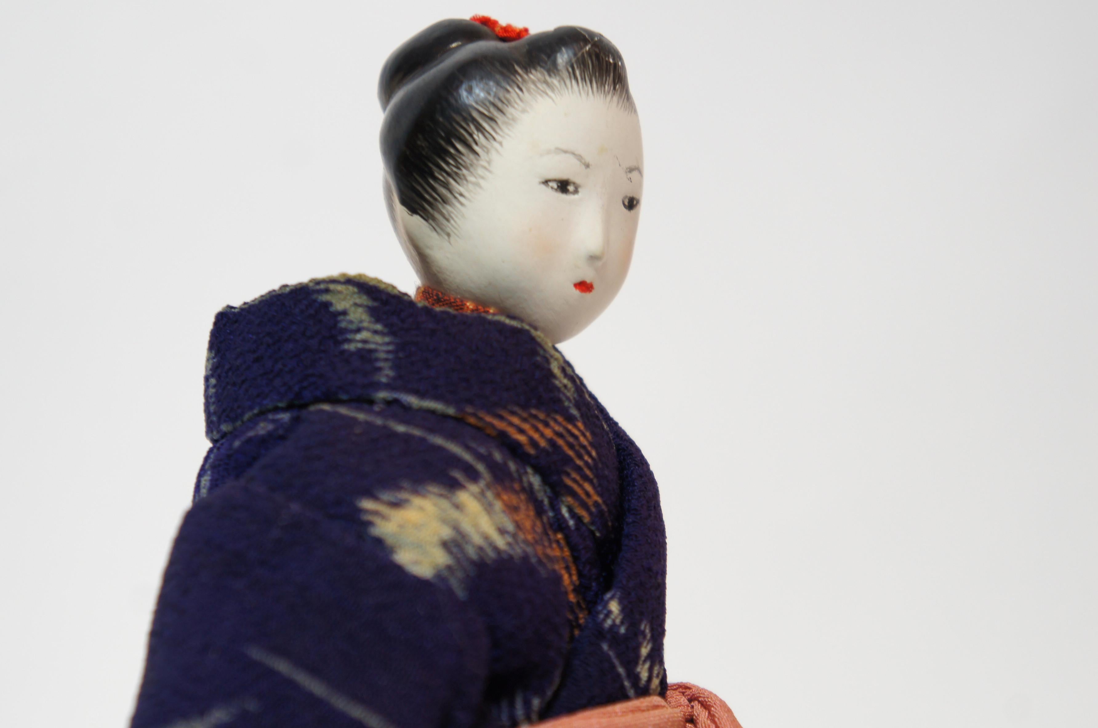Japanese Kimekomi Child Doll Wearing Silk Kimono, Style of Taisho Romence, 1920s For Sale 15