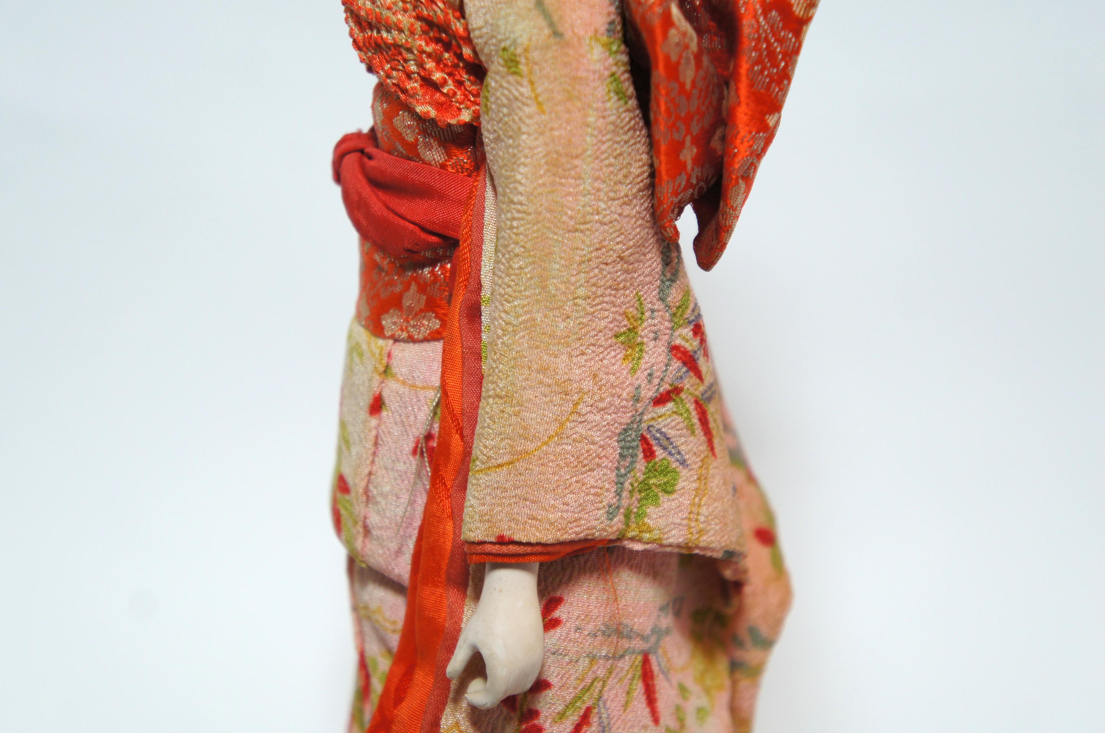 Japanese Kimekomi Girl Doll Wearing Silk Kimono, Style of Taisho Romence, 1920s For Sale 6