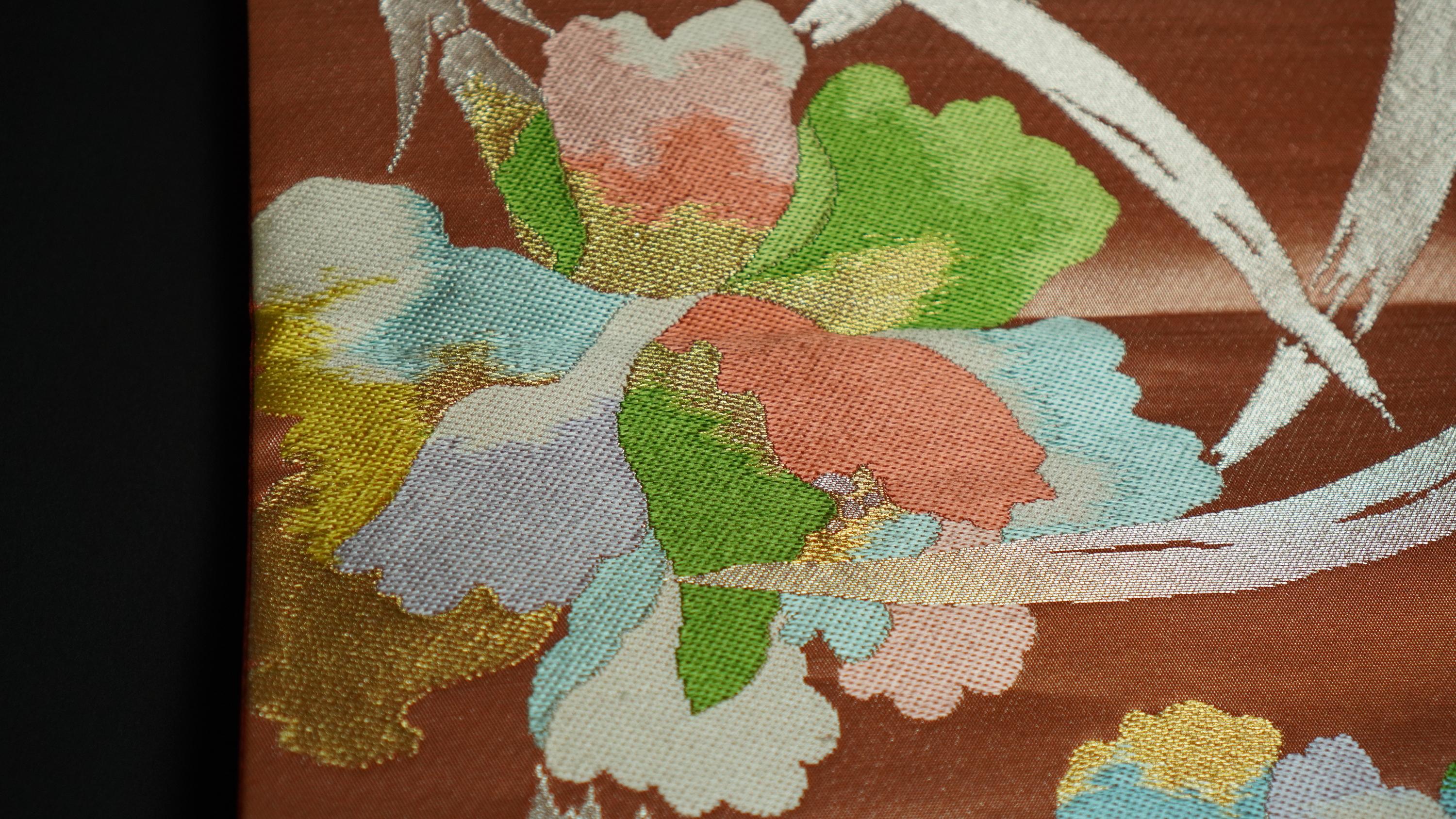 Japanische Wandkunst / Kimono-Kunst, Field of Carnation im Angebot 1
