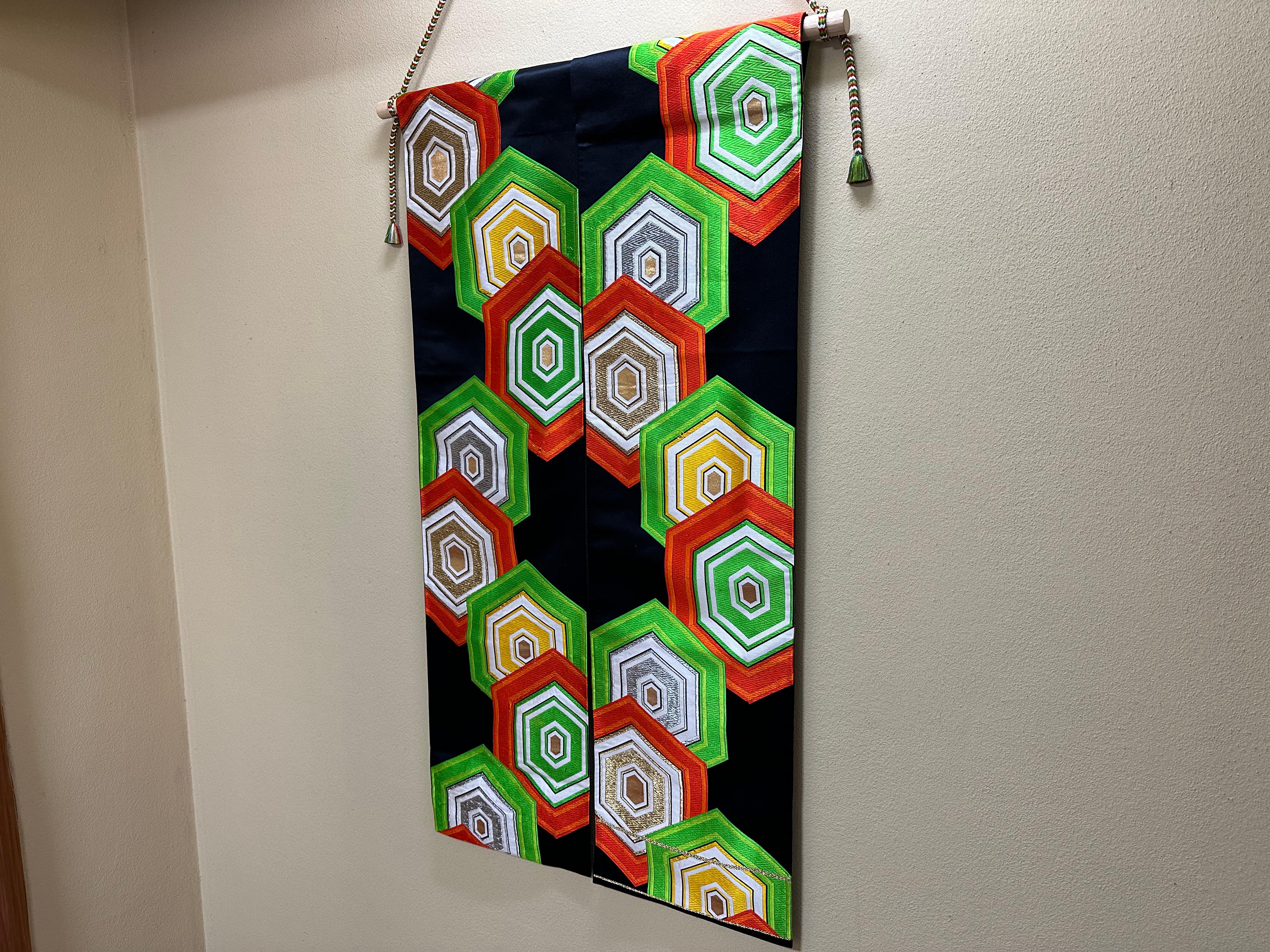 kimono wall display hanger