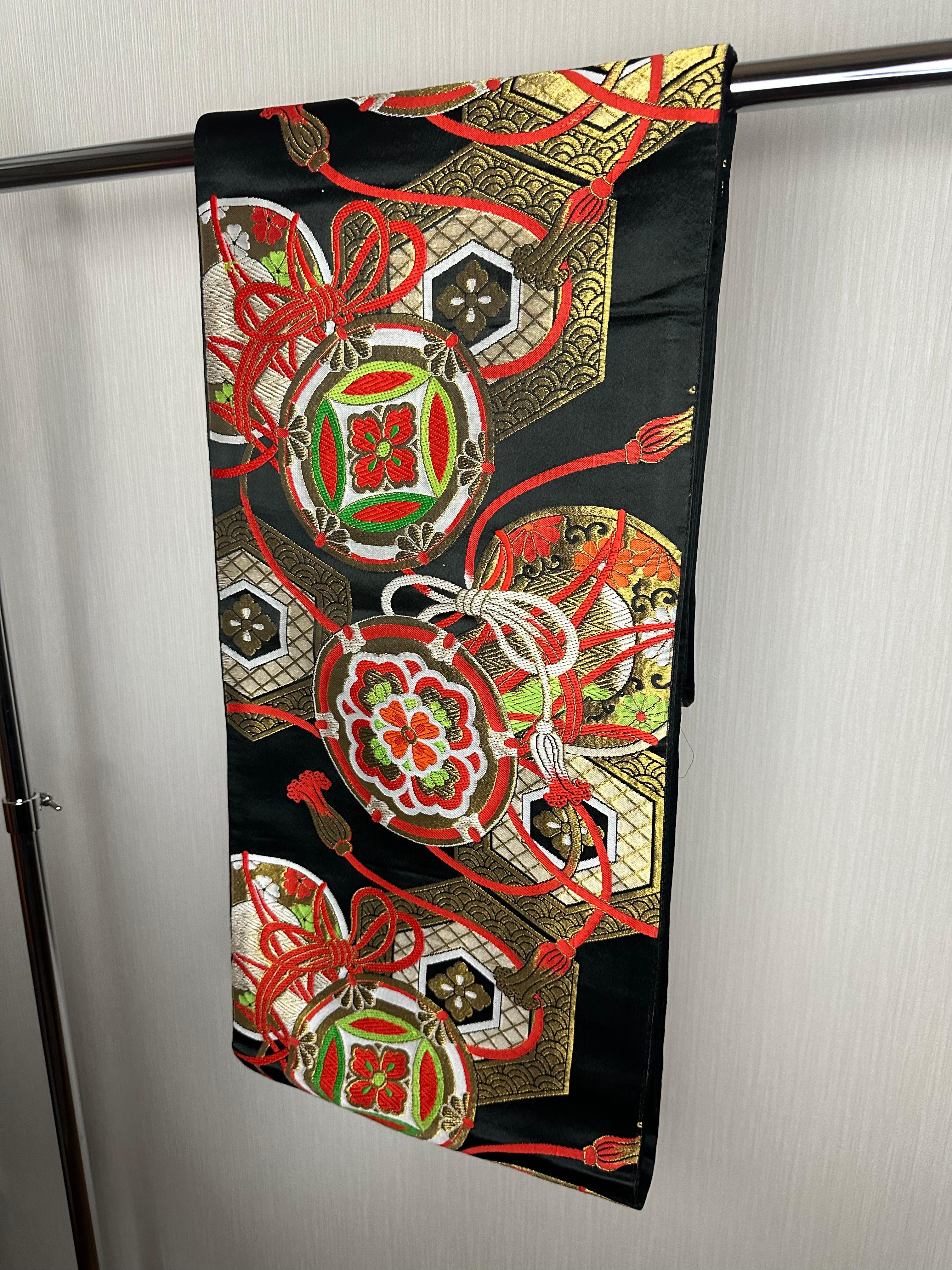 Japanese Kimono Obi selected by Kimono-Couture (Kimono belt, Kimono Sash) For Sale 4