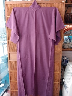 Japanese Kimono silk purple with patterns 1970s