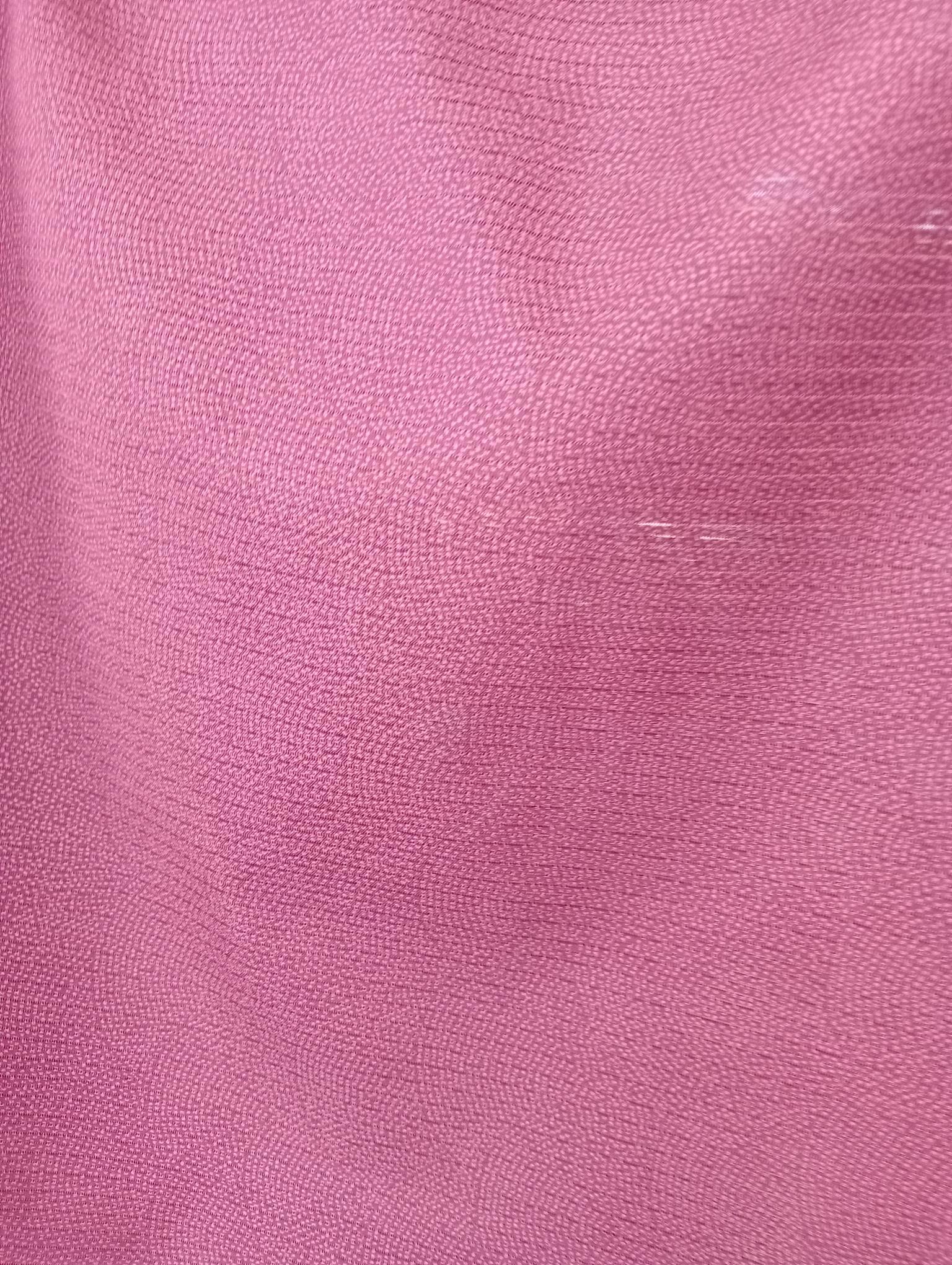 Japanischer Kimono Seide lila mit Muster 1970er Jahre (Showa) im Angebot
