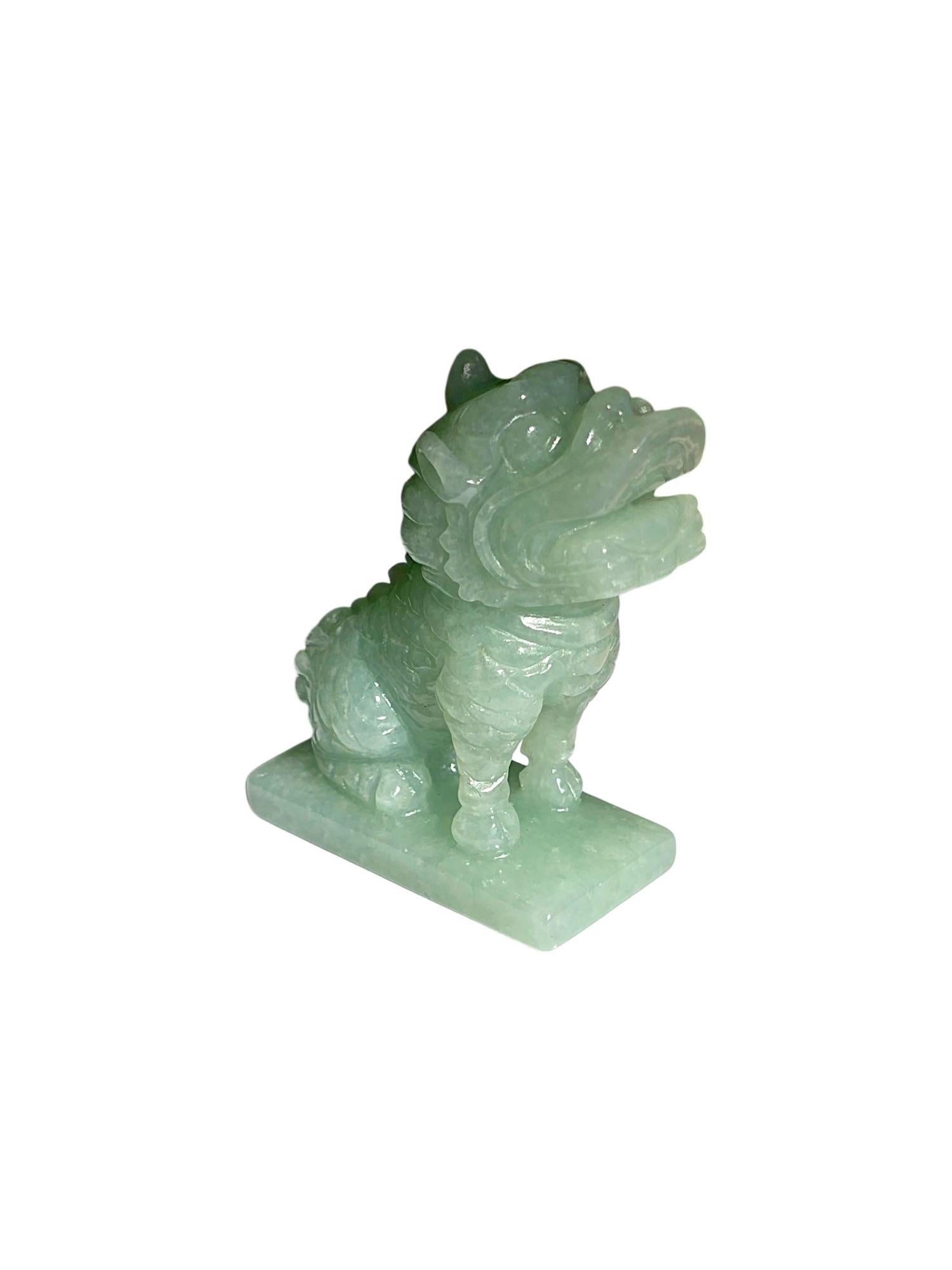 Japanese Kirin Carved Burmese A-Jadeite Green Ornament Showpiece with Stand For Sale 12