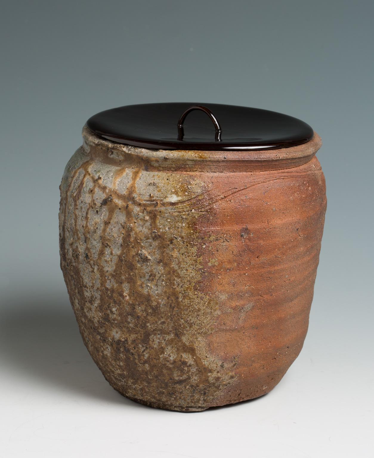 Japanese Ko-Bizen Water Jar ‘Mizusashi’ Named “Matsugane”, 16th Century 4