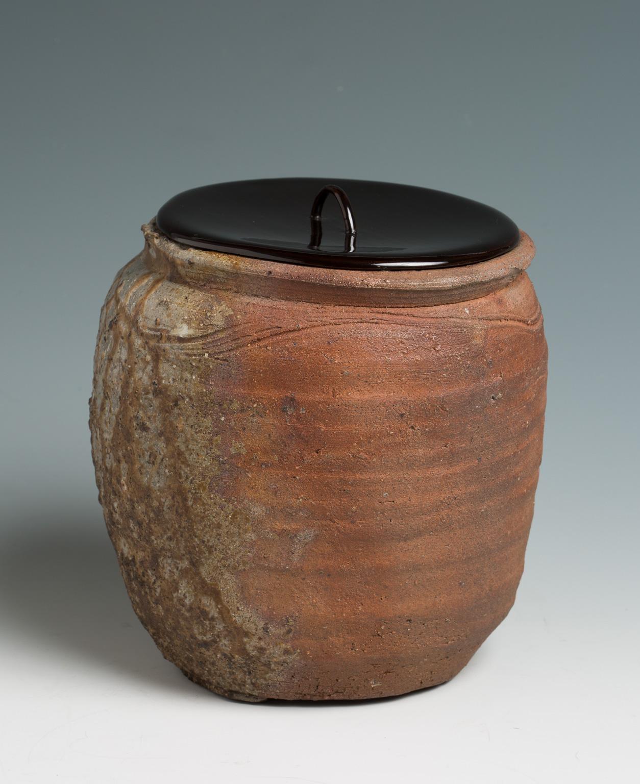 Japanese Ko-Bizen Water Jar ‘Mizusashi’ Named “Matsugane”, 16th Century 3
