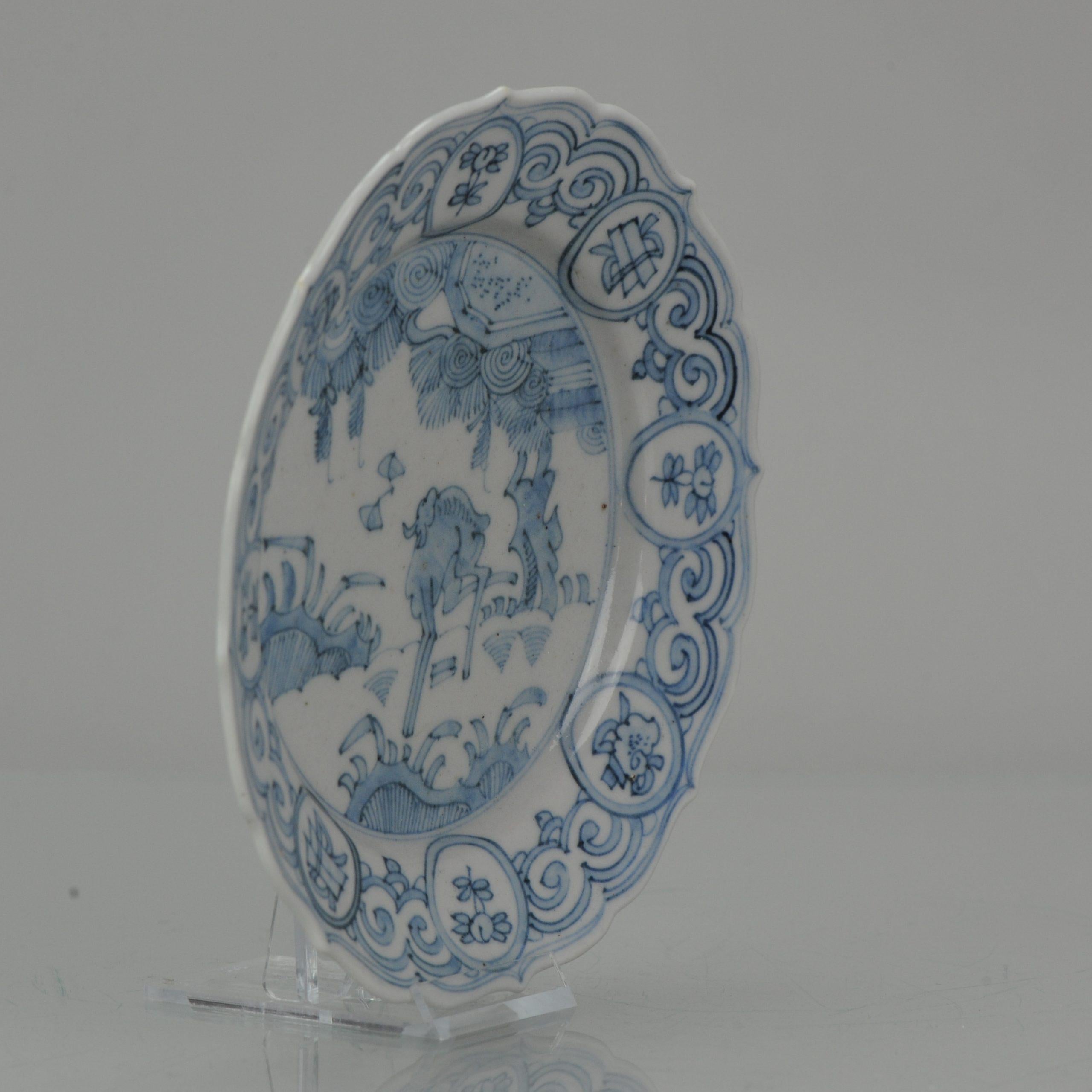 Japanese Ko-Imari Porcelain Edo Period Dish Antique Japan, Ca 17th Century In Good Condition For Sale In Amsterdam, Noord Holland