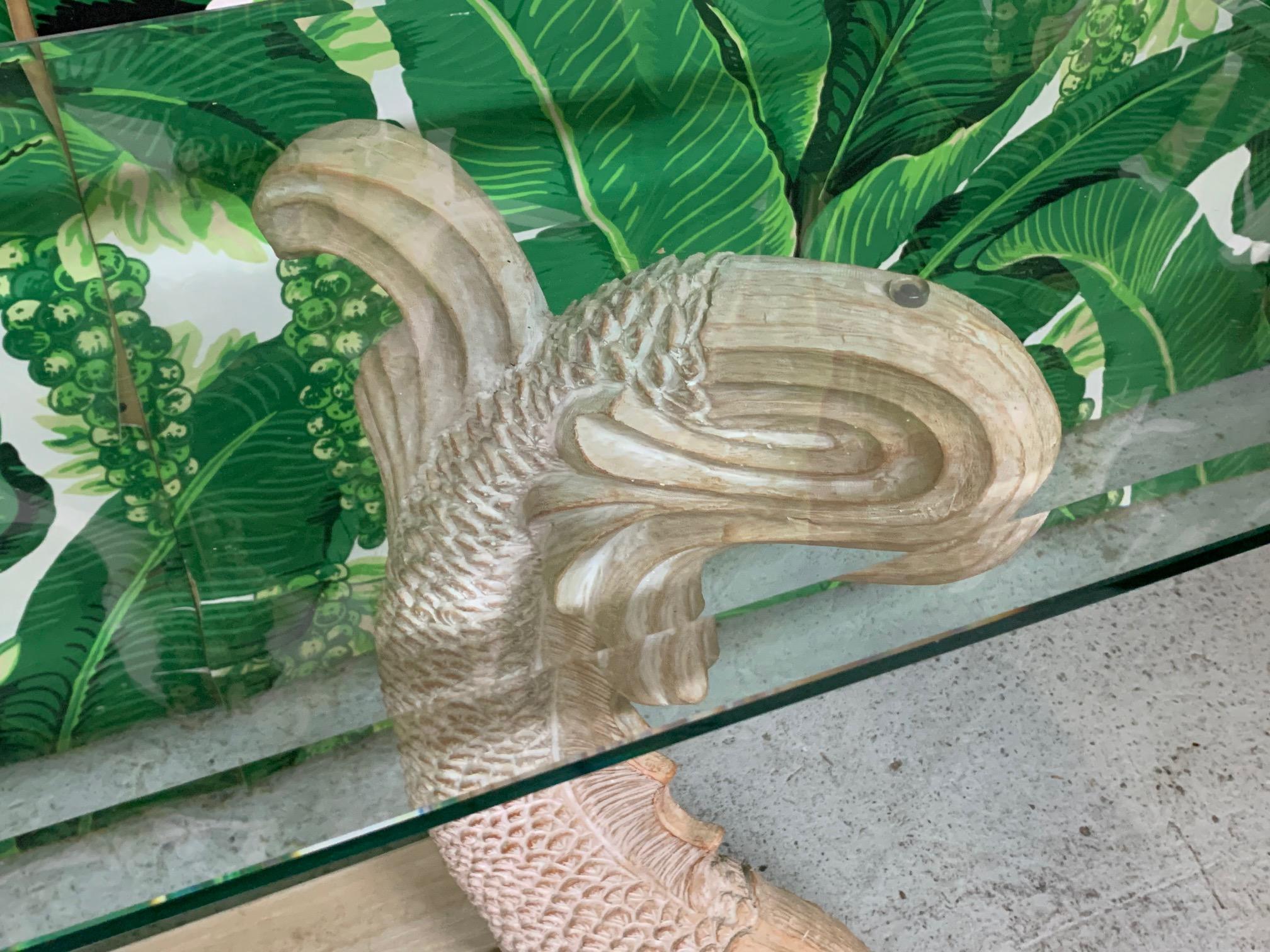 Verre Table console sculpturale japonaise en forme de poisson koï en vente