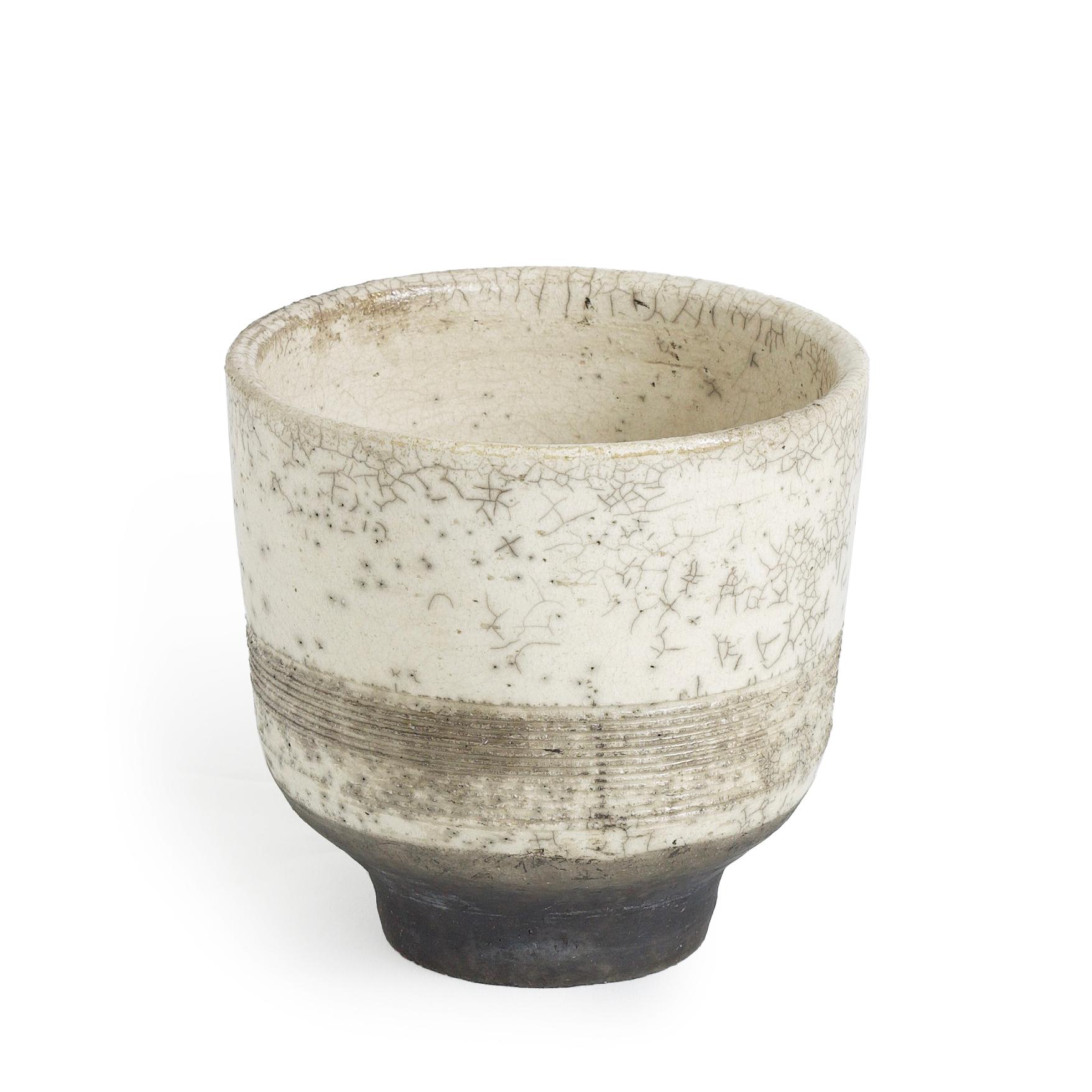 Contemporary Japanese Komorebi Scented Candle Cup Black Base Raku Crackle For Sale
