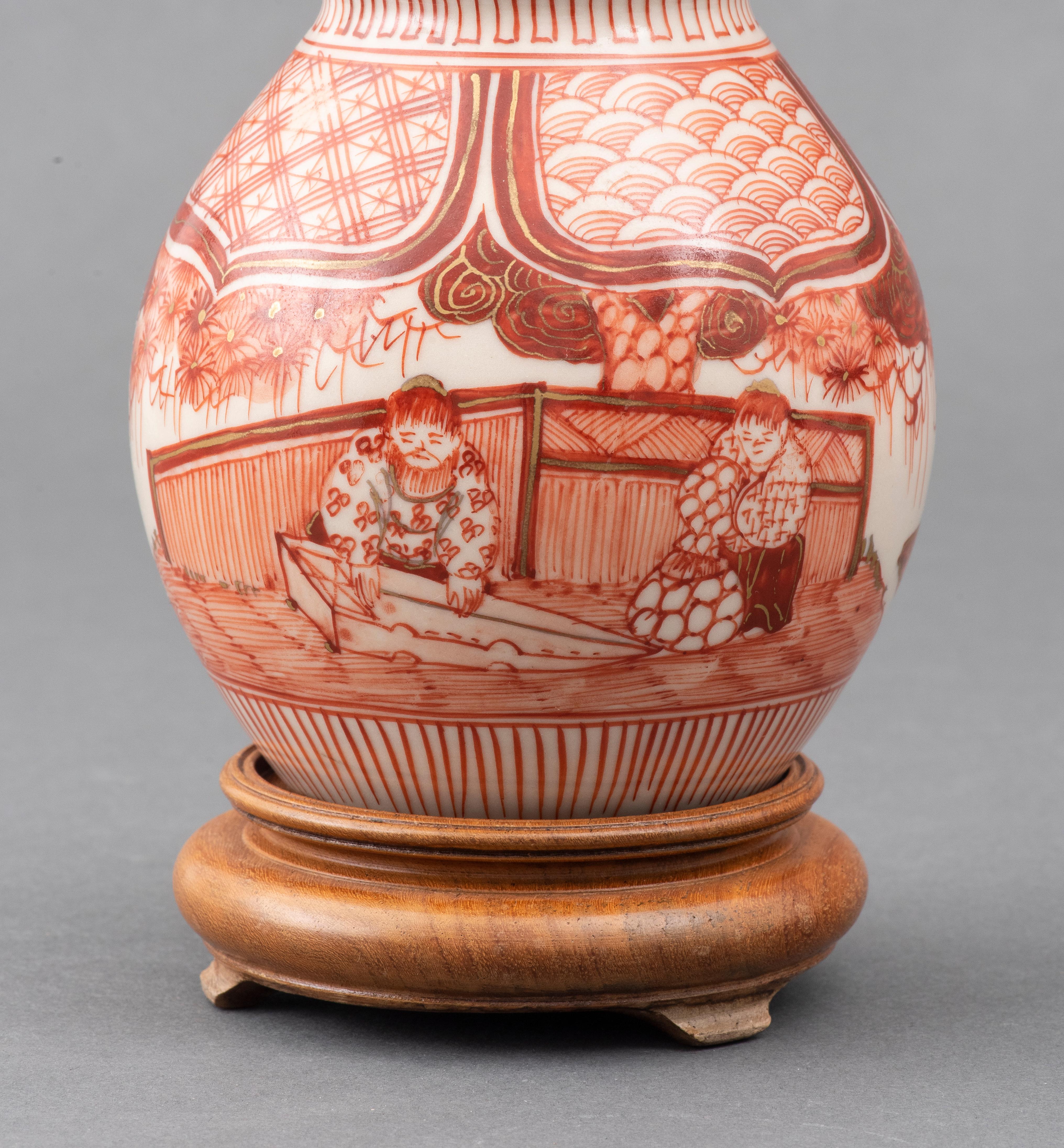 20th Century Japanese Kutani Double Gourd Vases, 19th C., Pair For Sale