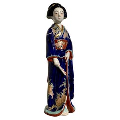 Japanese Kutani Porcelain Figure of a Geisha or Bijin, Showa Era, 1930's, Japan