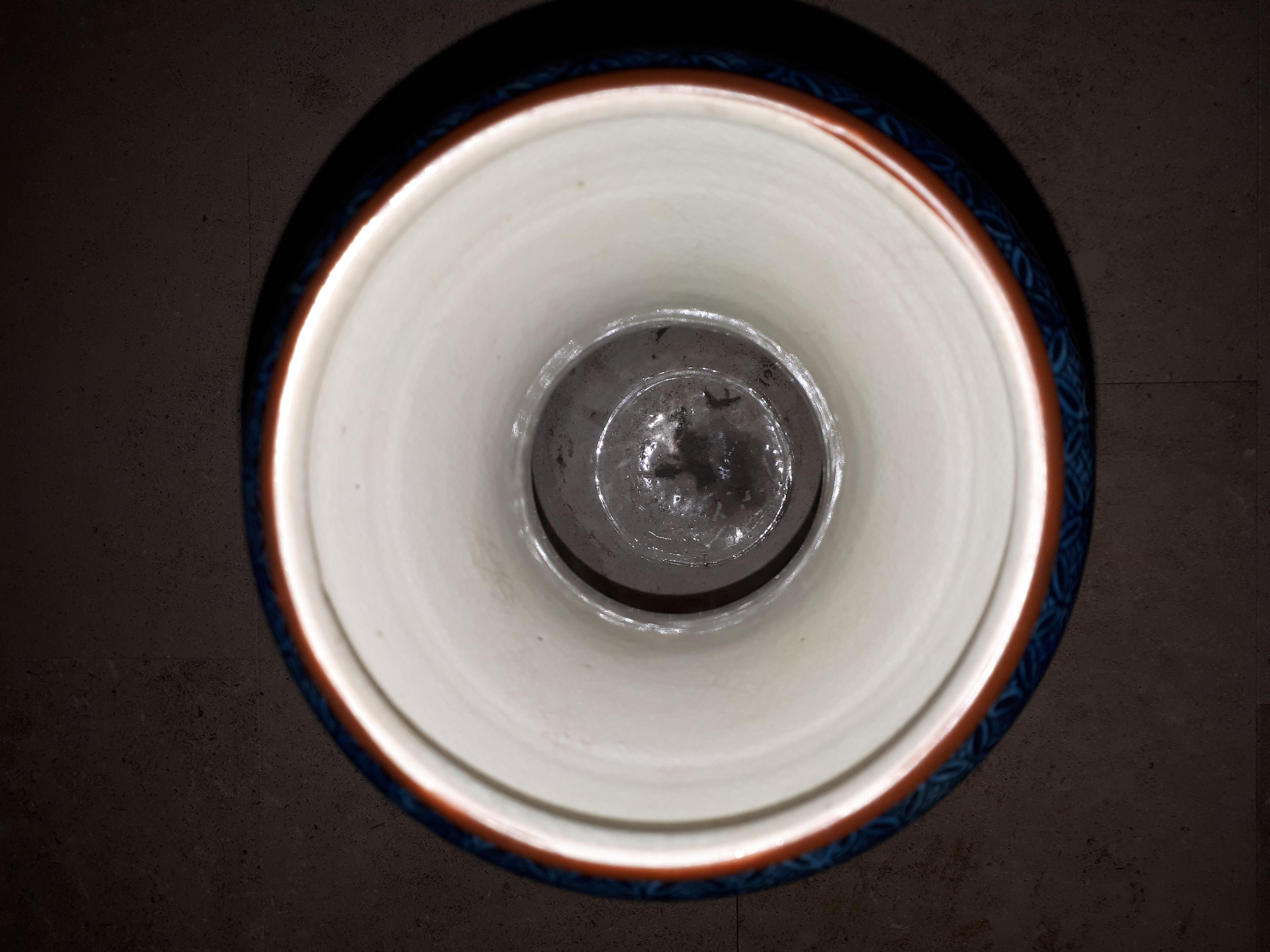 Japanese Kutani Porcelain Vase, Japan Nineteenth For Sale 1