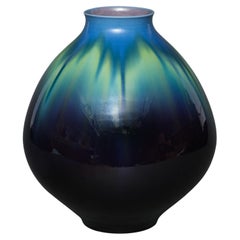 Vintage Japanese Kutani-Ware Porcelain Vase by the Famous Tokuda Yasokichi III 三代徳田八十吉