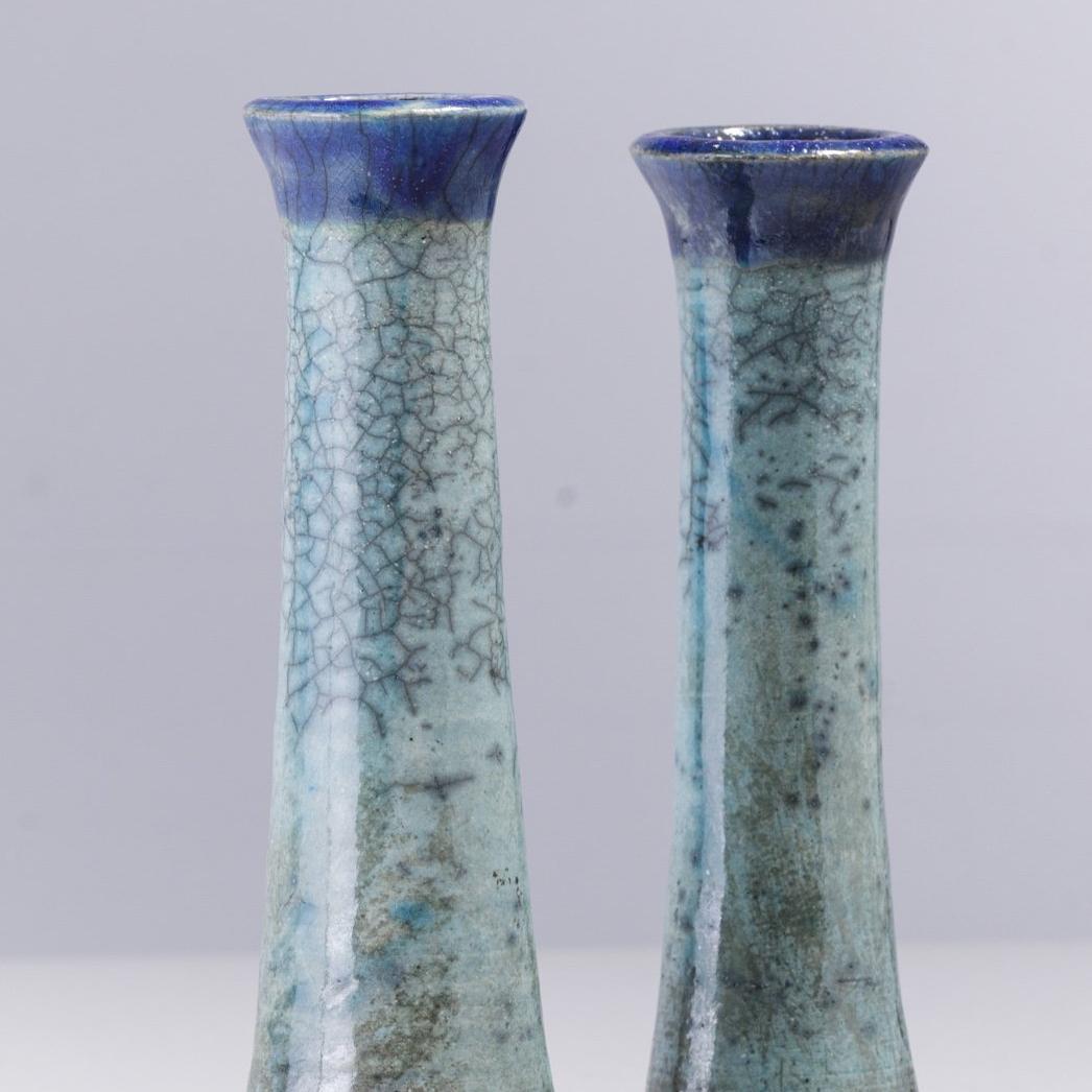 Fait main 2 bougeoirs Stelo japonais en céramique bleu Raku en vente