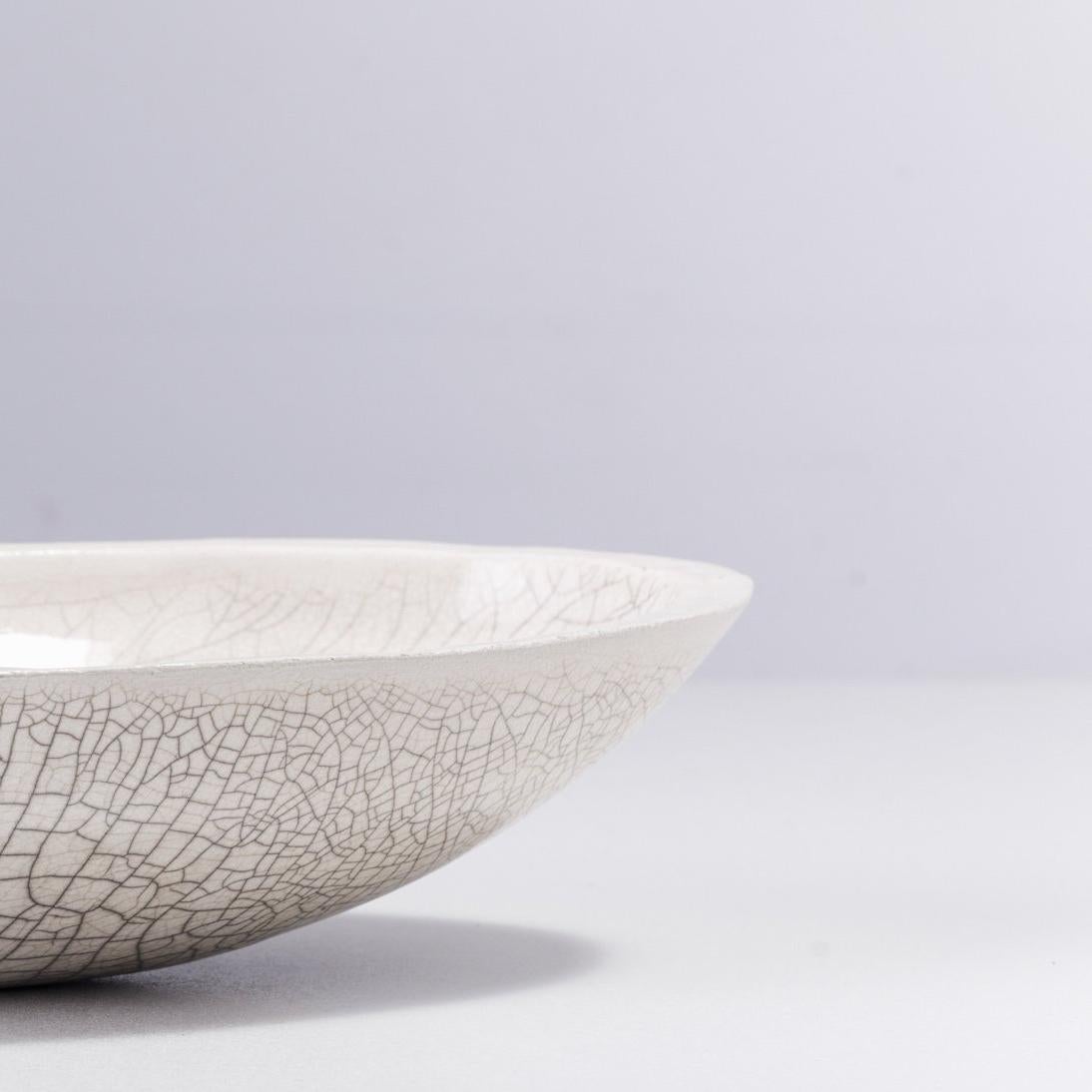 Contemporary Japanese LAAB Donburi Bowl Raku Ceramic White Crakle For Sale