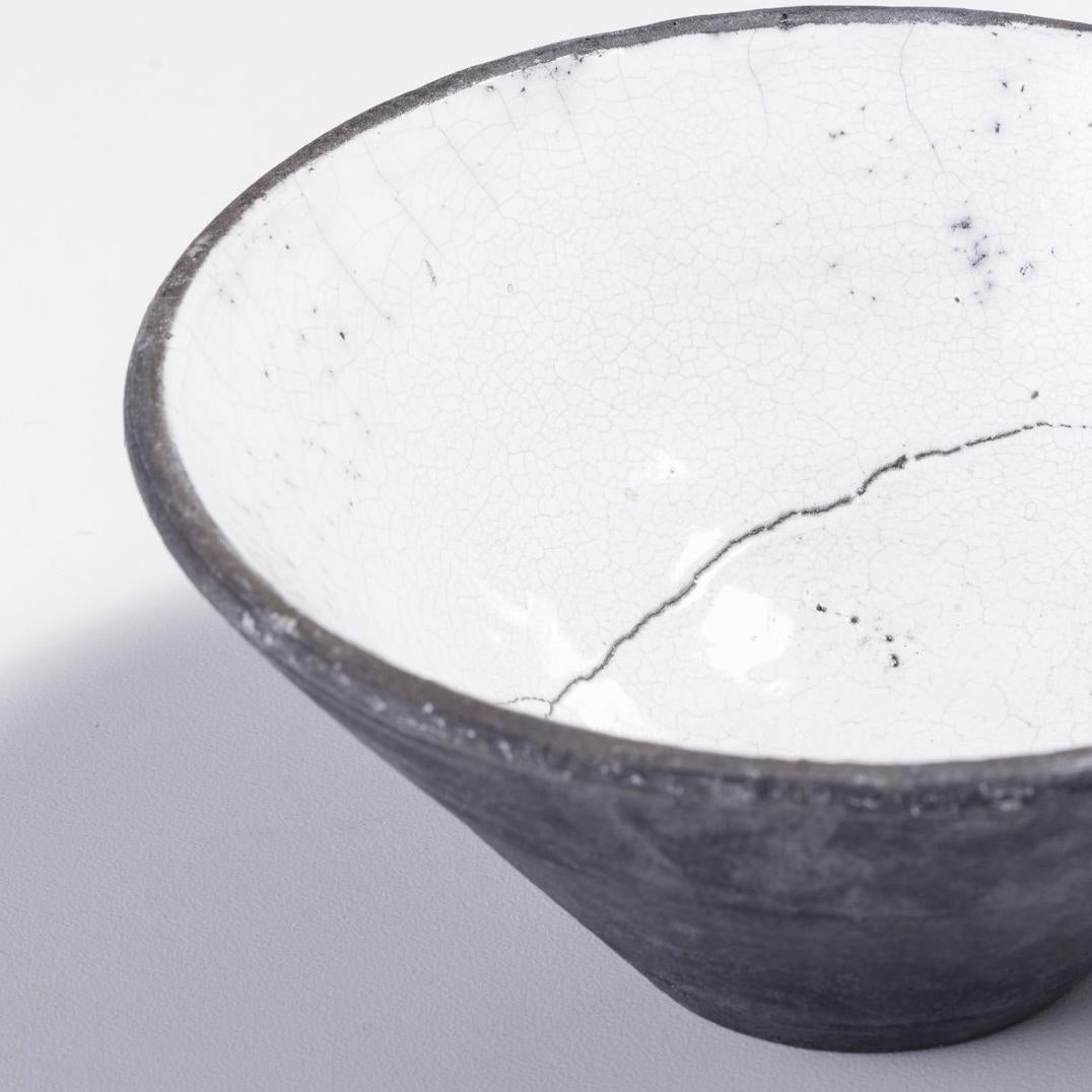 Hand-Crafted Japanese LAAB Wu Bowl Raku Ceramics Crackle Black White For Sale