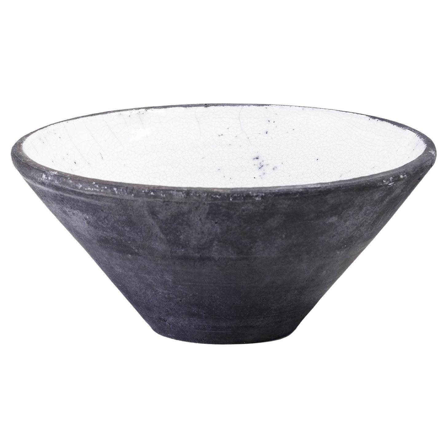 Japanese LAAB Wu Bowl Raku Ceramics Crackle Black White For Sale