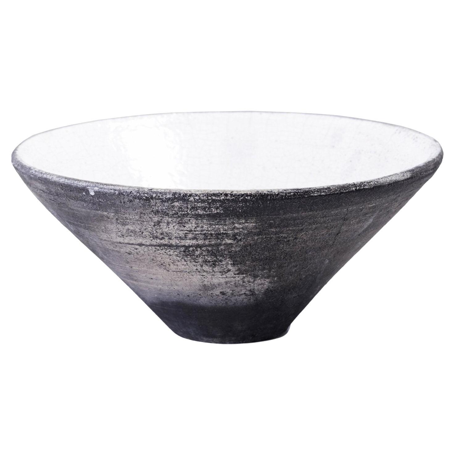 Große japanische LAAB Wu Raku-Keramik-Schale mit Craquelé-Schirm in Schwarz-Weiß im Angebot