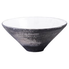 Japanese LAAB Wu Large Bowl Raku Ceramics Crackle Black White