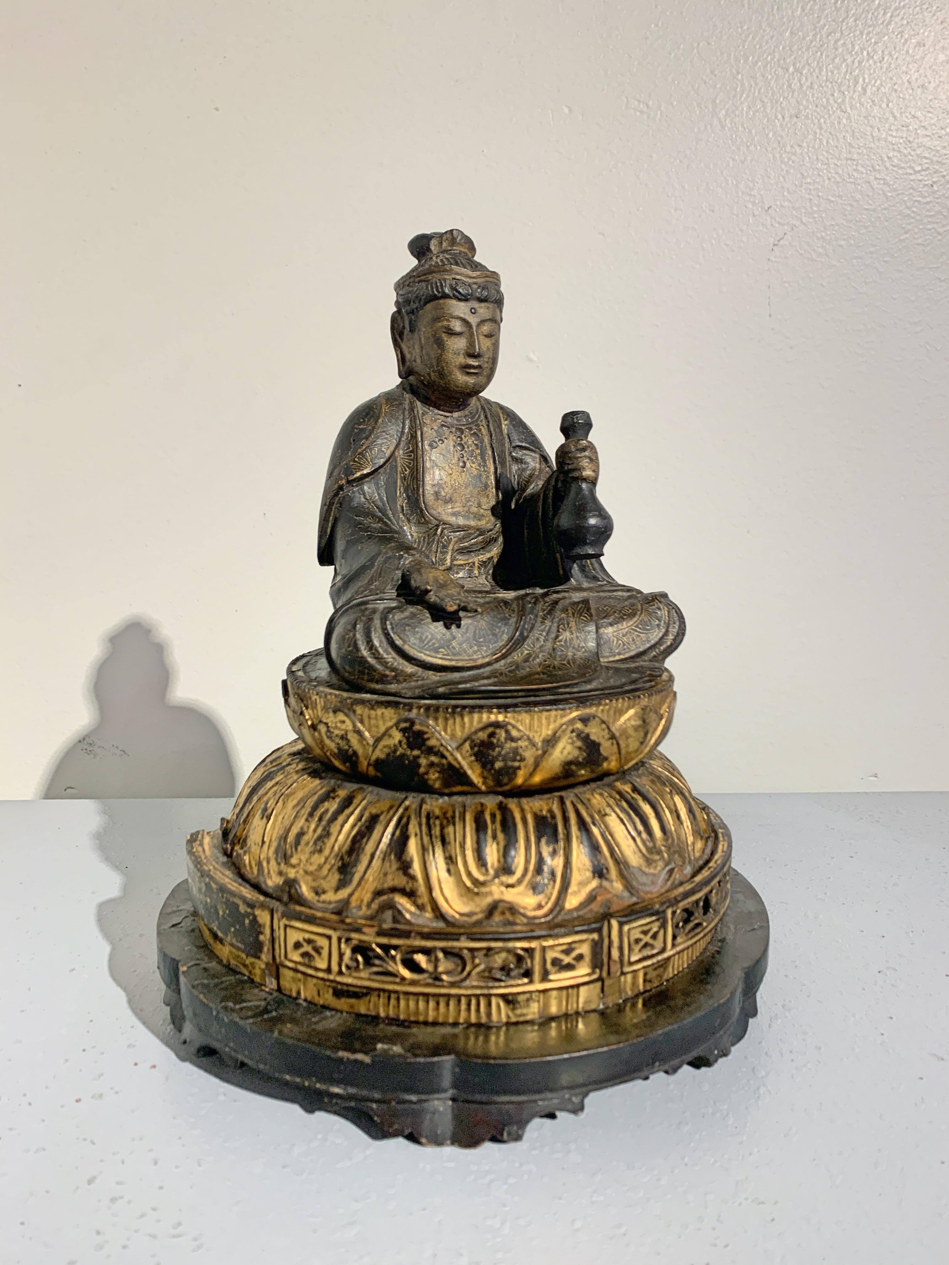 Japanese Lacquer and Giltwood Kannon, Edo Period, Japan 10