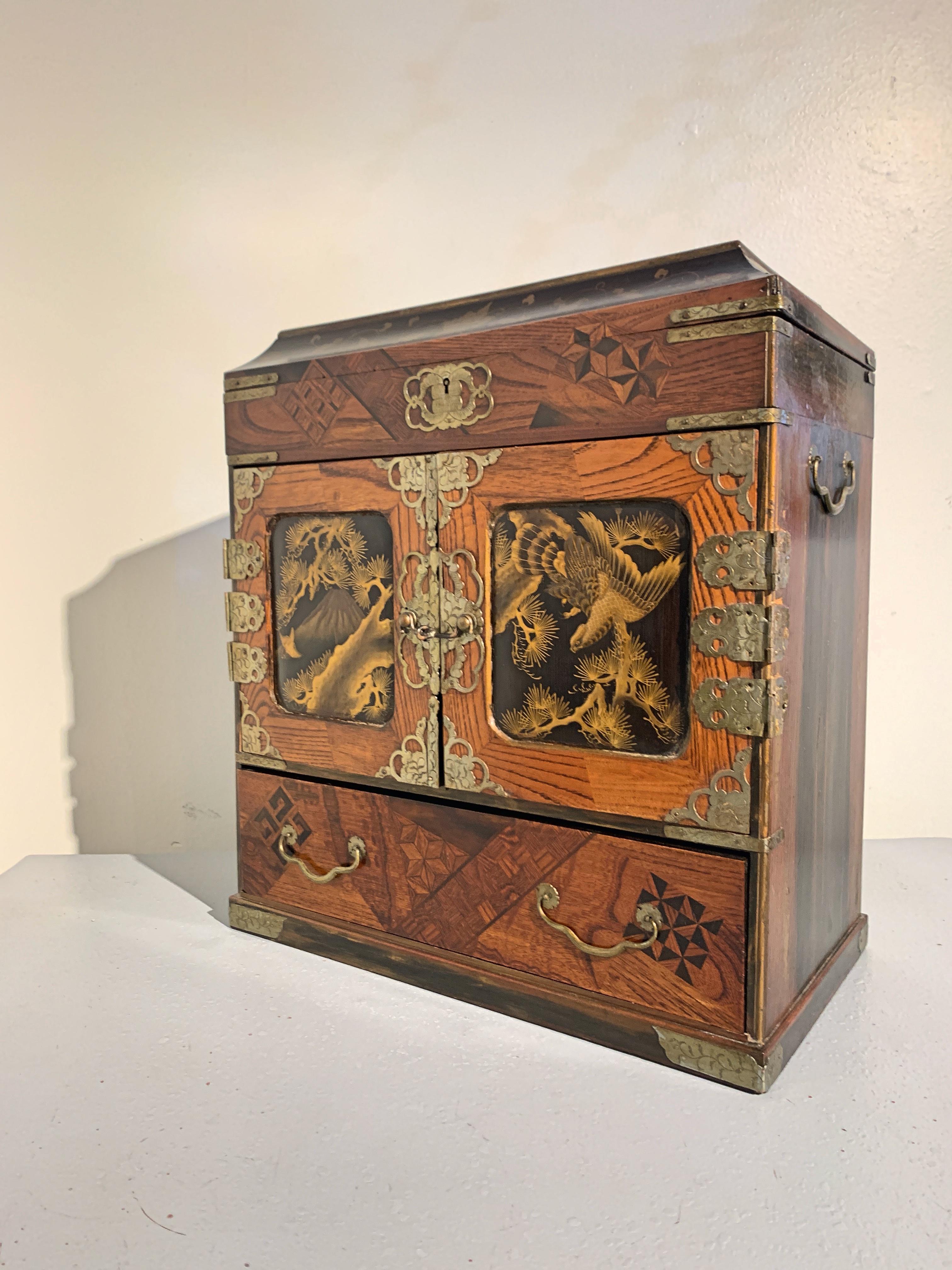 Japanese Lacquer and Marquetry Jewelry or Collector Chest, Meiji Period, Japan In Good Condition In Austin, TX