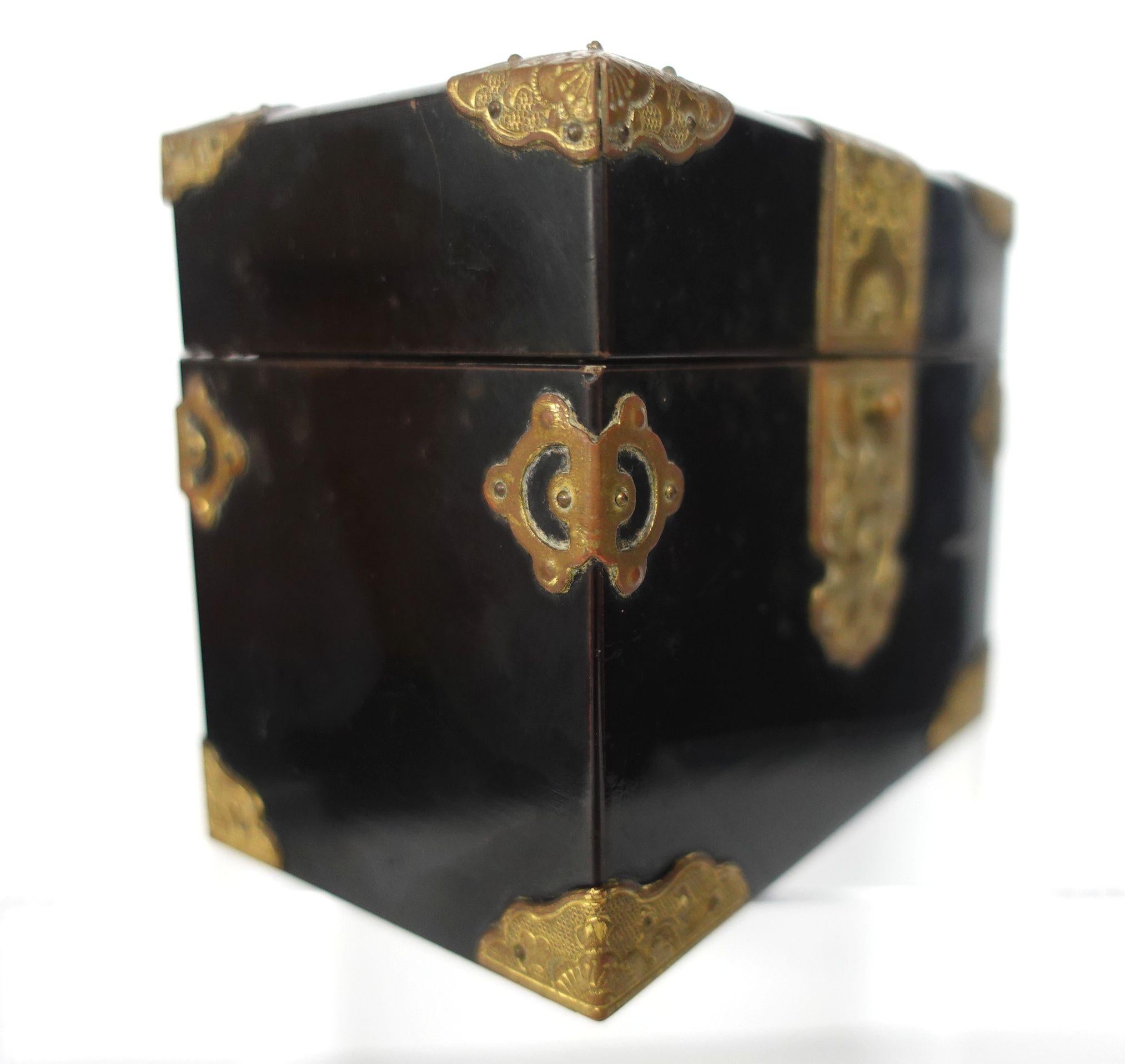 Hand-Crafted Japanese Lacquer Box