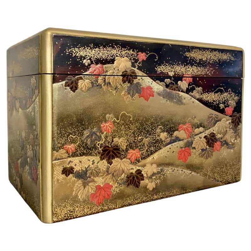Japanese Lacquer Smoking Box, Tabako Bon, Edo Period, 19th Century For ...