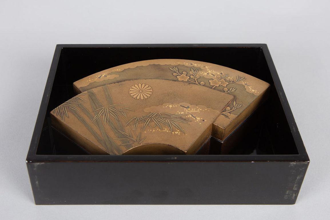 Japanese Lacquer Kogo 'Incense Box' For Sale 2
