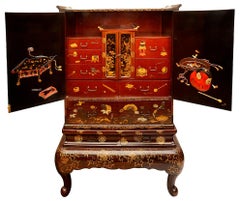 Japanese Lacquer Meiji Period Cabinet on Stand, circa 1890