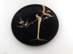 Japanese Lacquer Plate with Superb Decoration