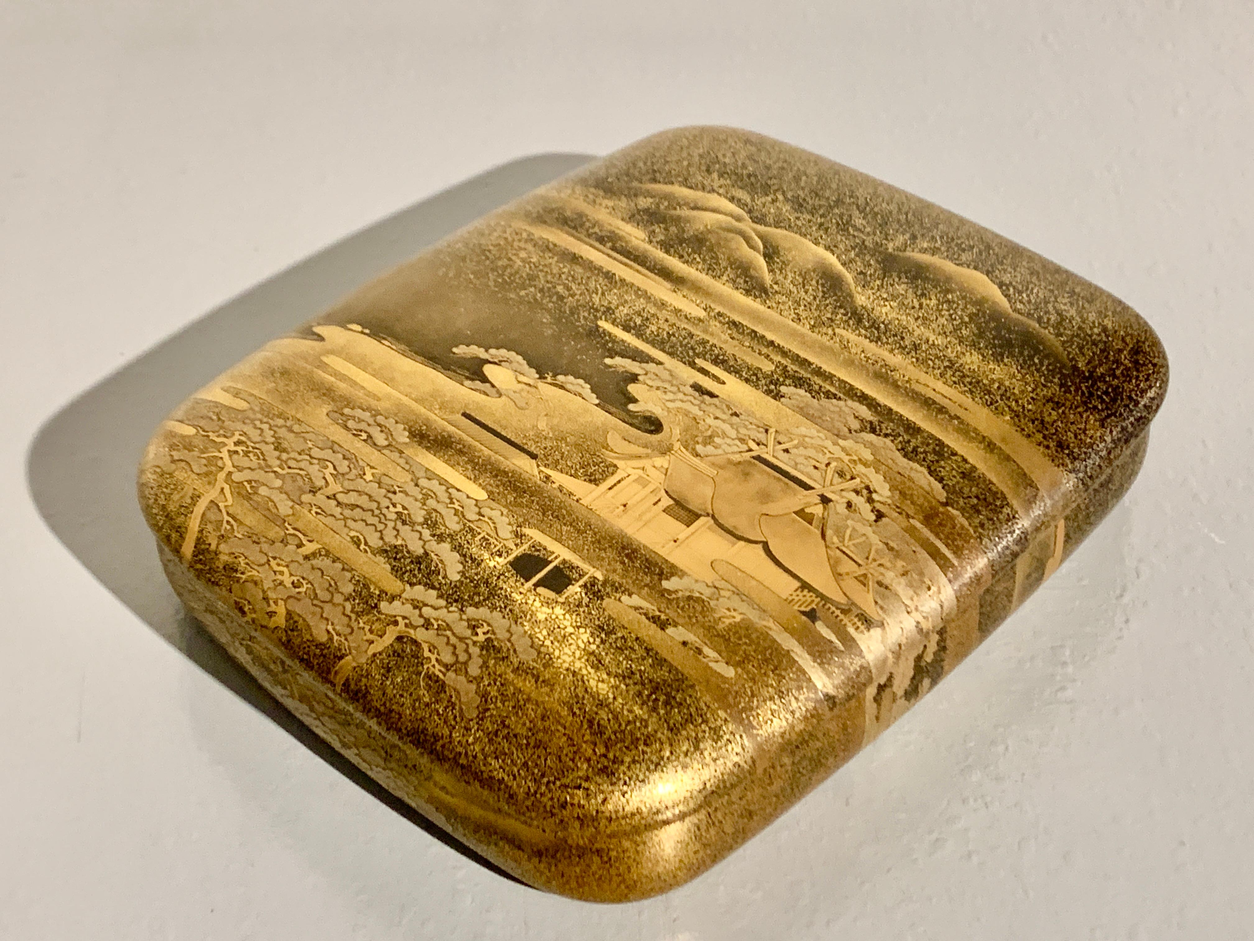 Hand-Crafted Japanese Lacquer Stationery Box, Suzuribako, Edo Period, 19th c, Japan For Sale