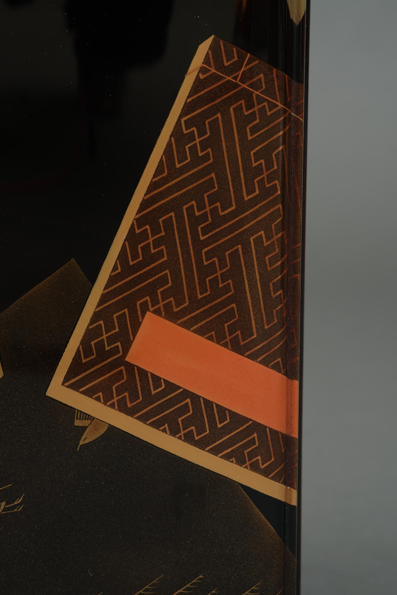 Japanese lacquer tebako 手箱 (box for personal accessories) with book design For Sale 5